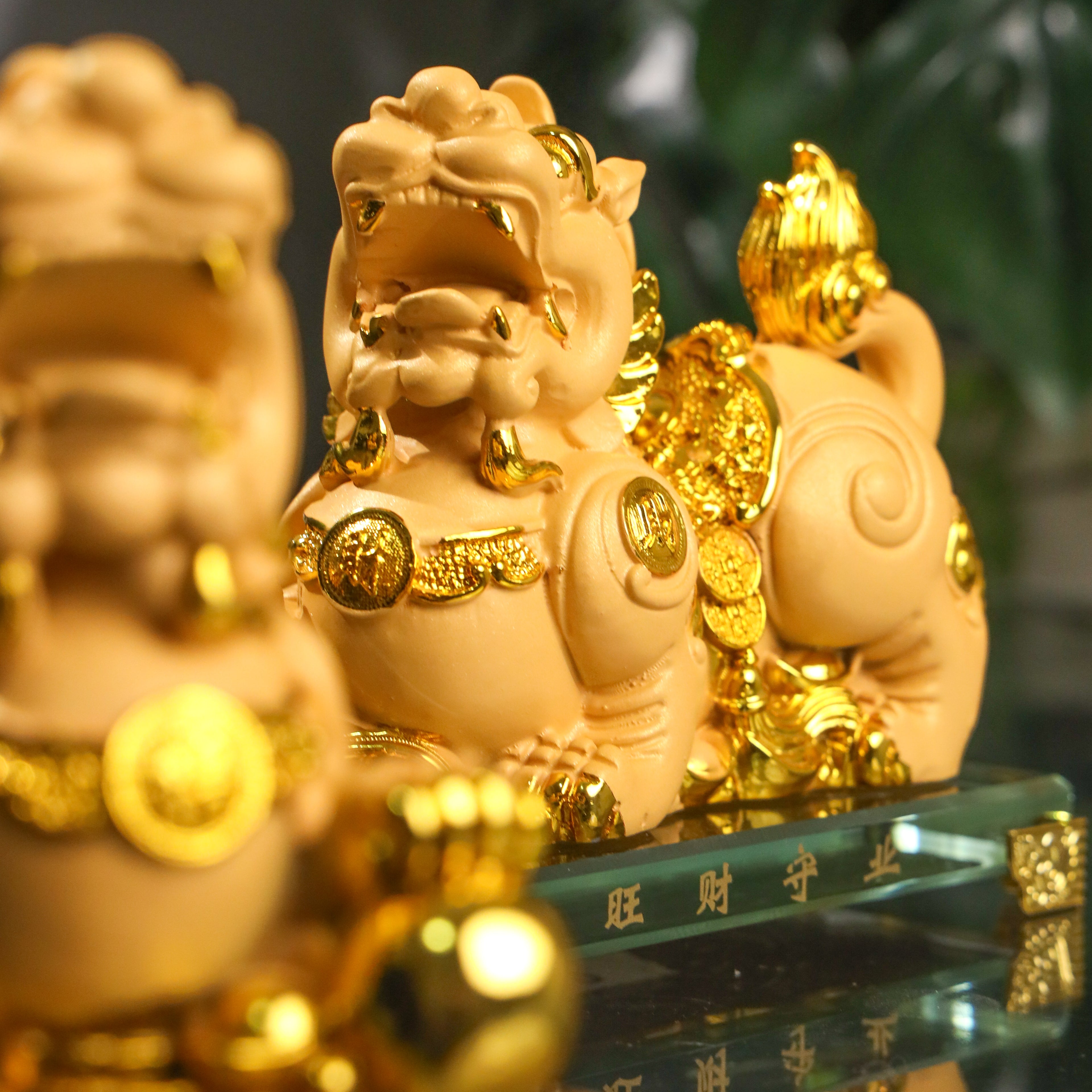 Golden Pi Yao Pair for Wealth Protection 16cm