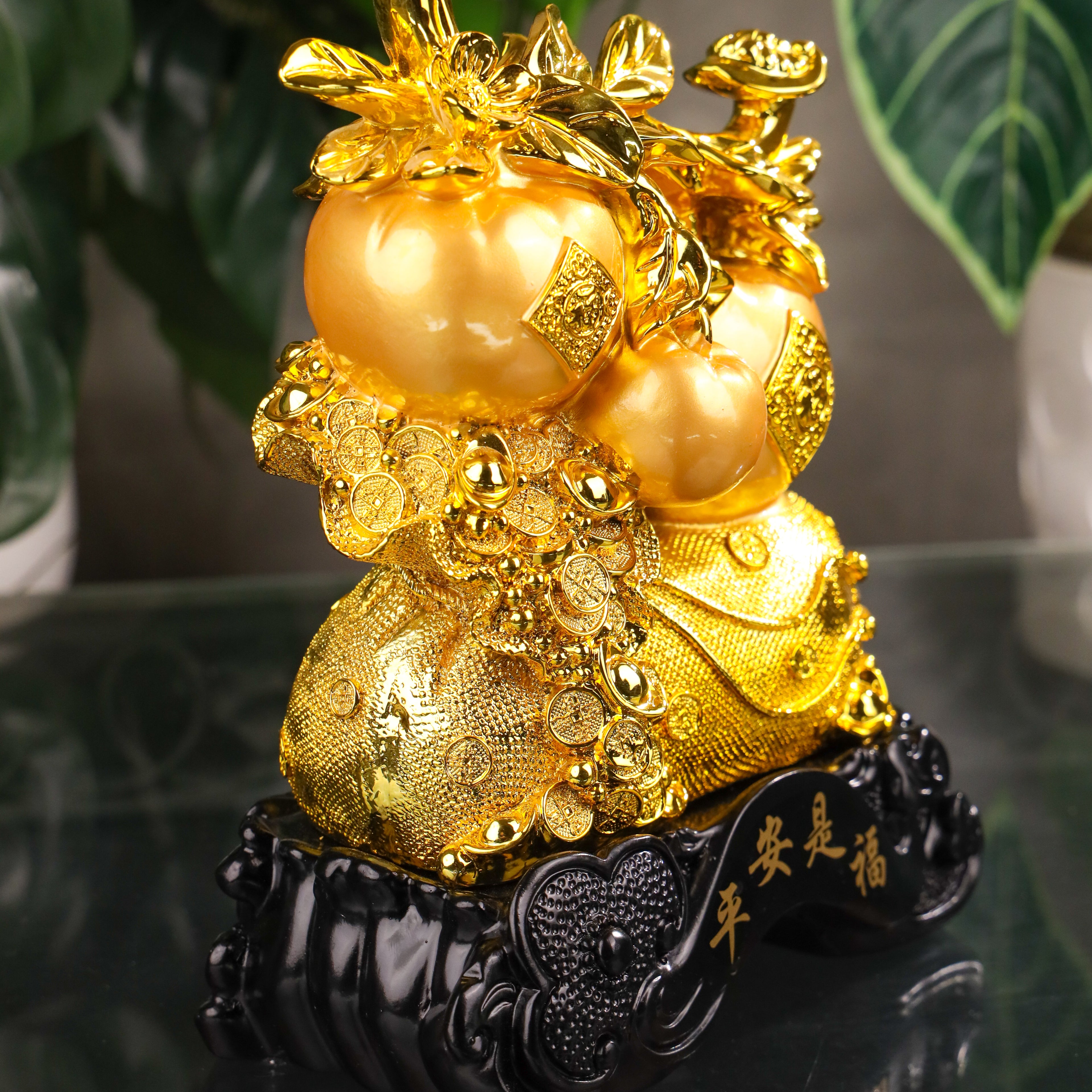 Three Golden Apples of Happiness 27cm