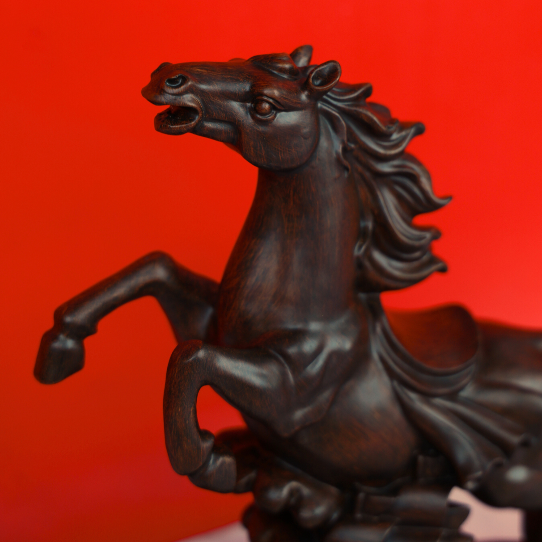 Wood Victory Horse of Swift Triumph 34cm