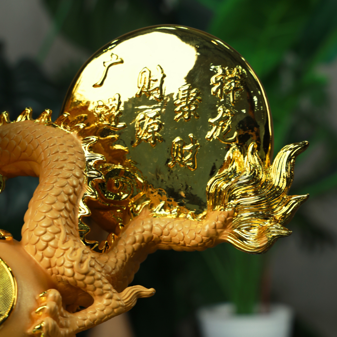 Total Dominion of Power and Riches Dragon 54cm