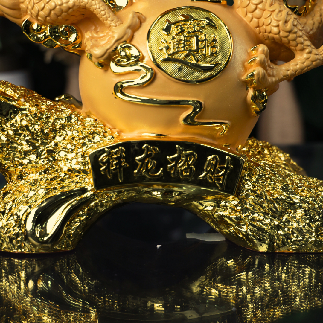Total Dominion of Power and Riches Dragon 54cm