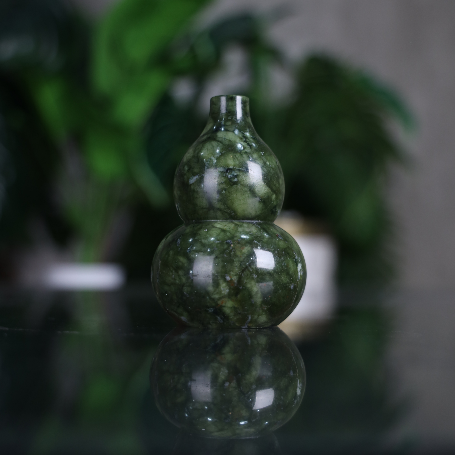 Mini Jade Wu Lou of Health and Peace 10cm