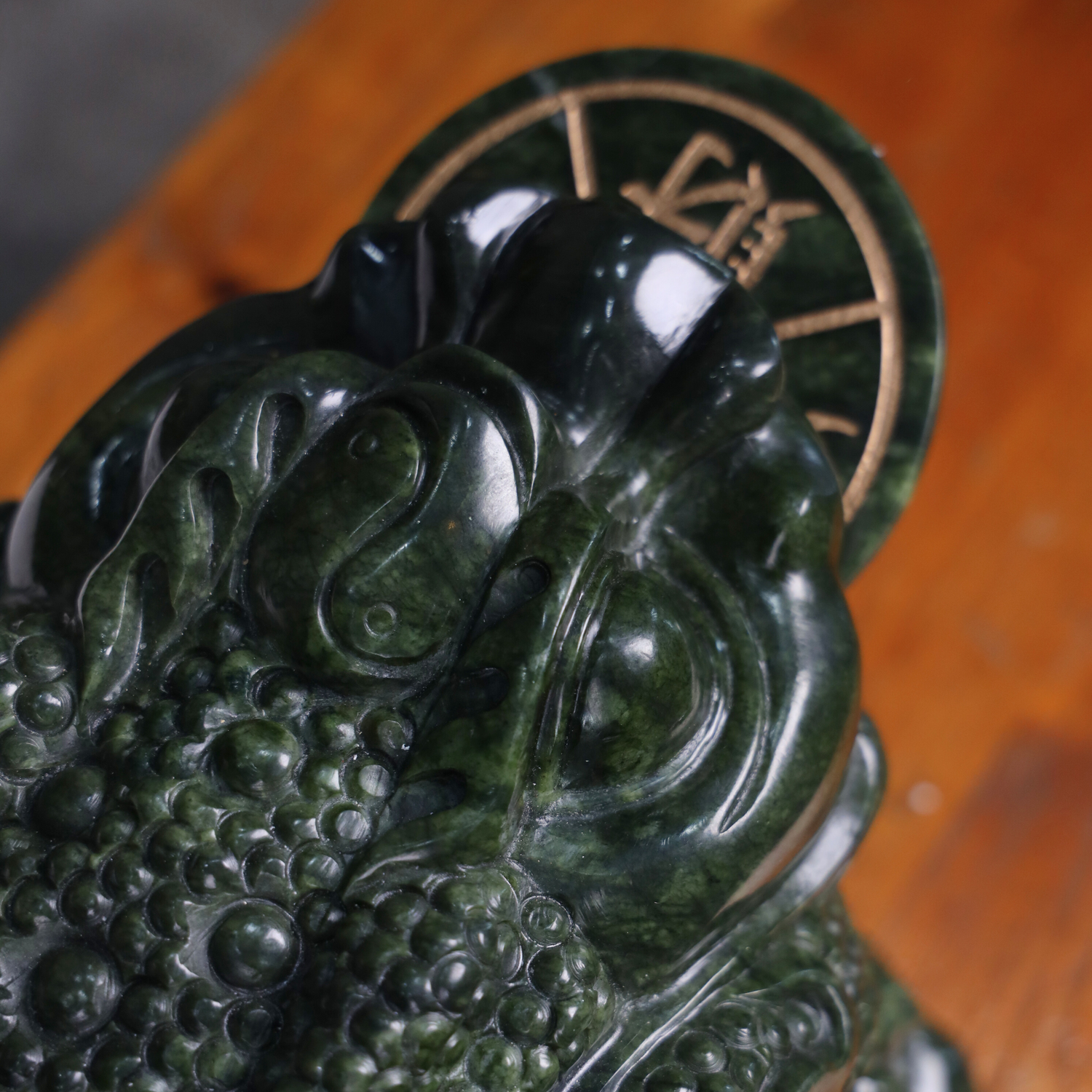 Master of Fortune Heavyweight Jade Frog 33cm