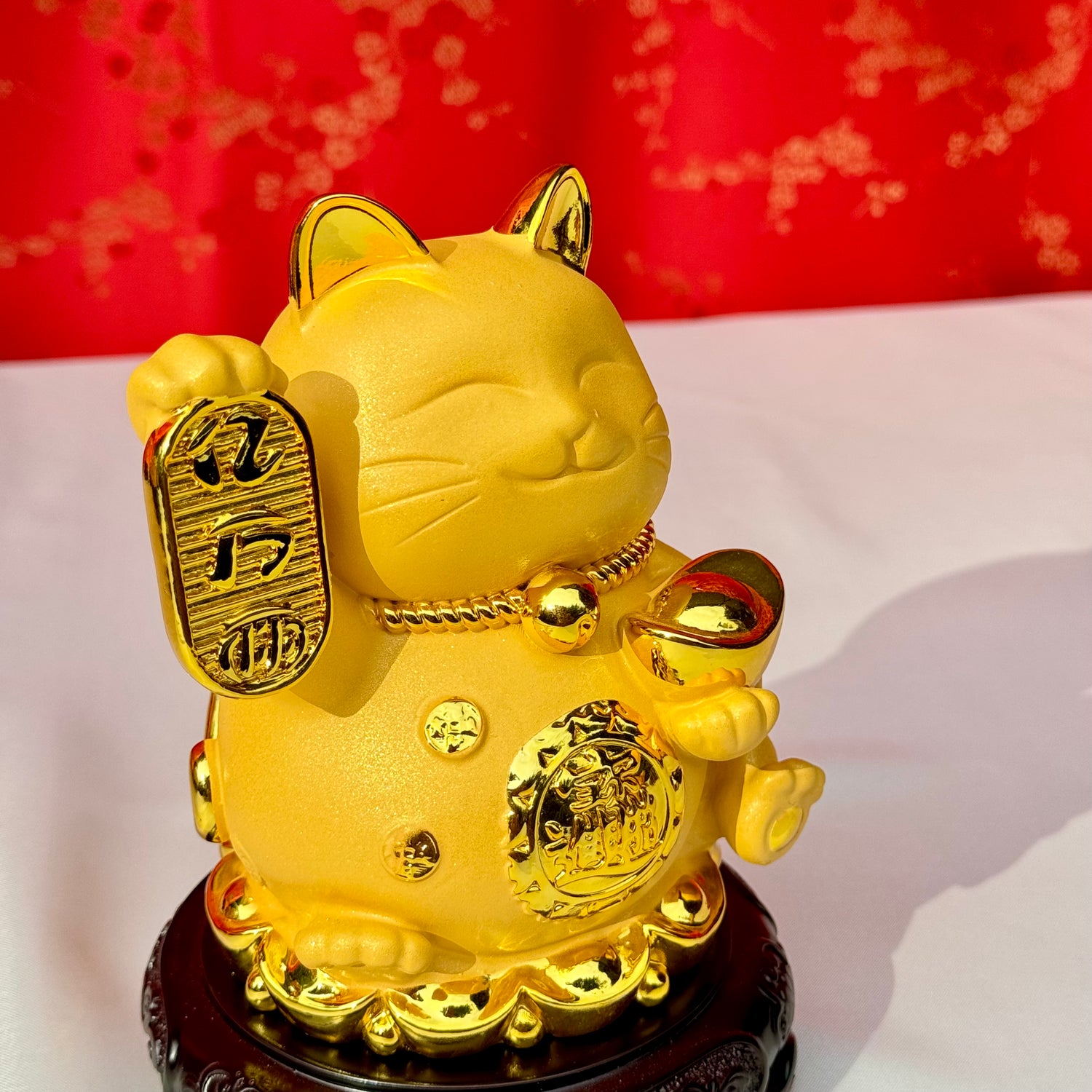 Golden Lucky Cat Bringing Wealth Ingots 16cm Default Title - Feng Shui Charms - Royal Dragon Decor Philippines
