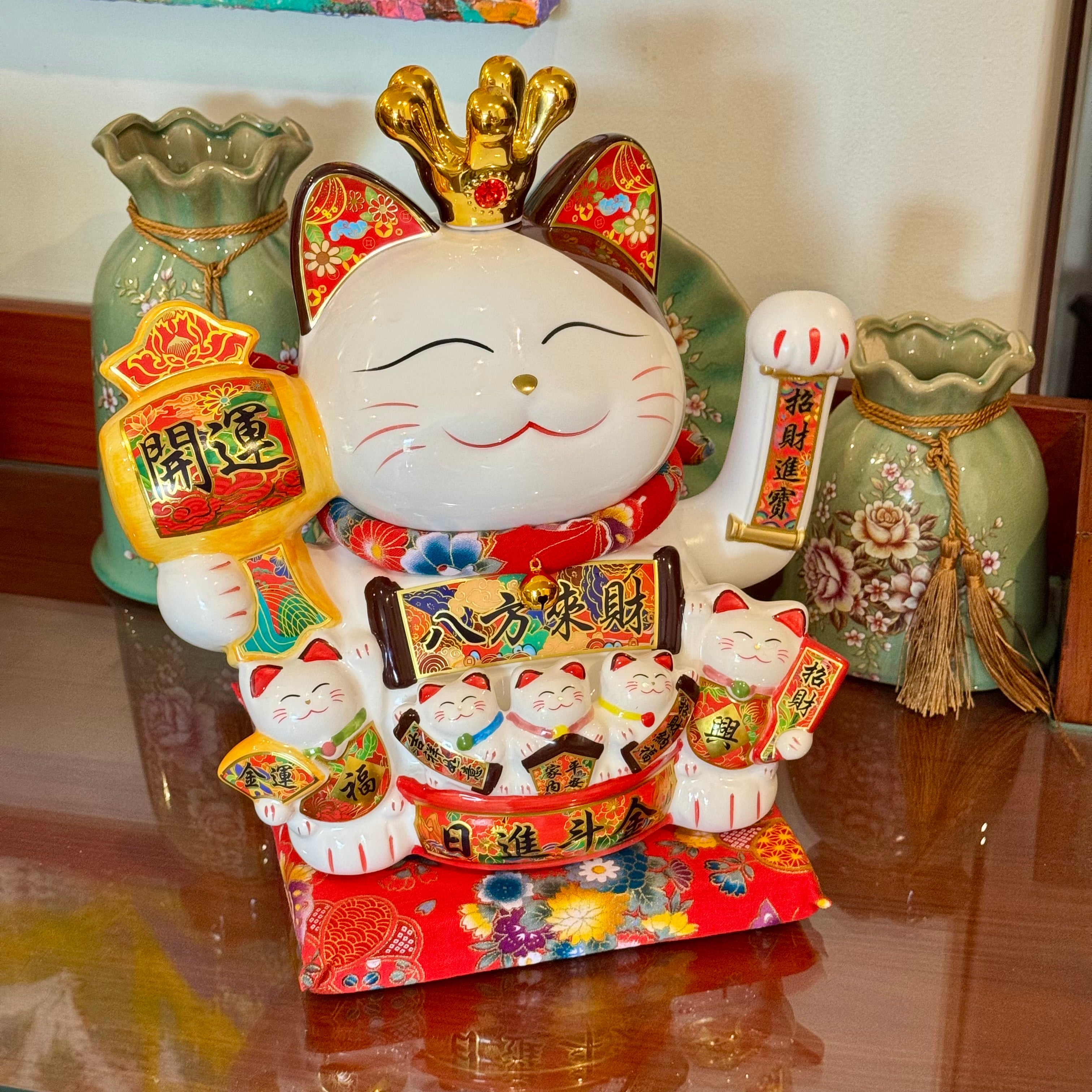 #design_wealth-hammer