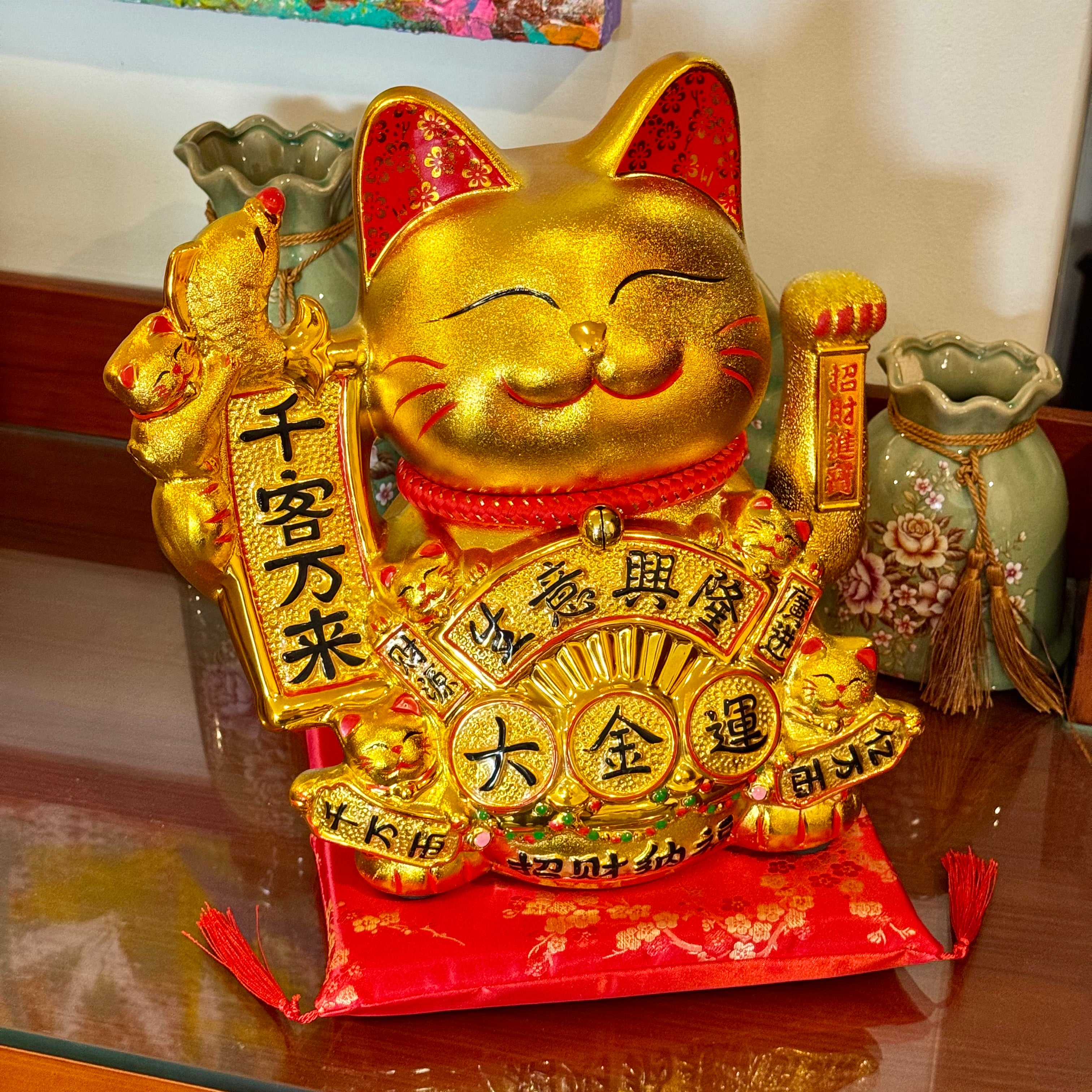 #design_golden-arowana