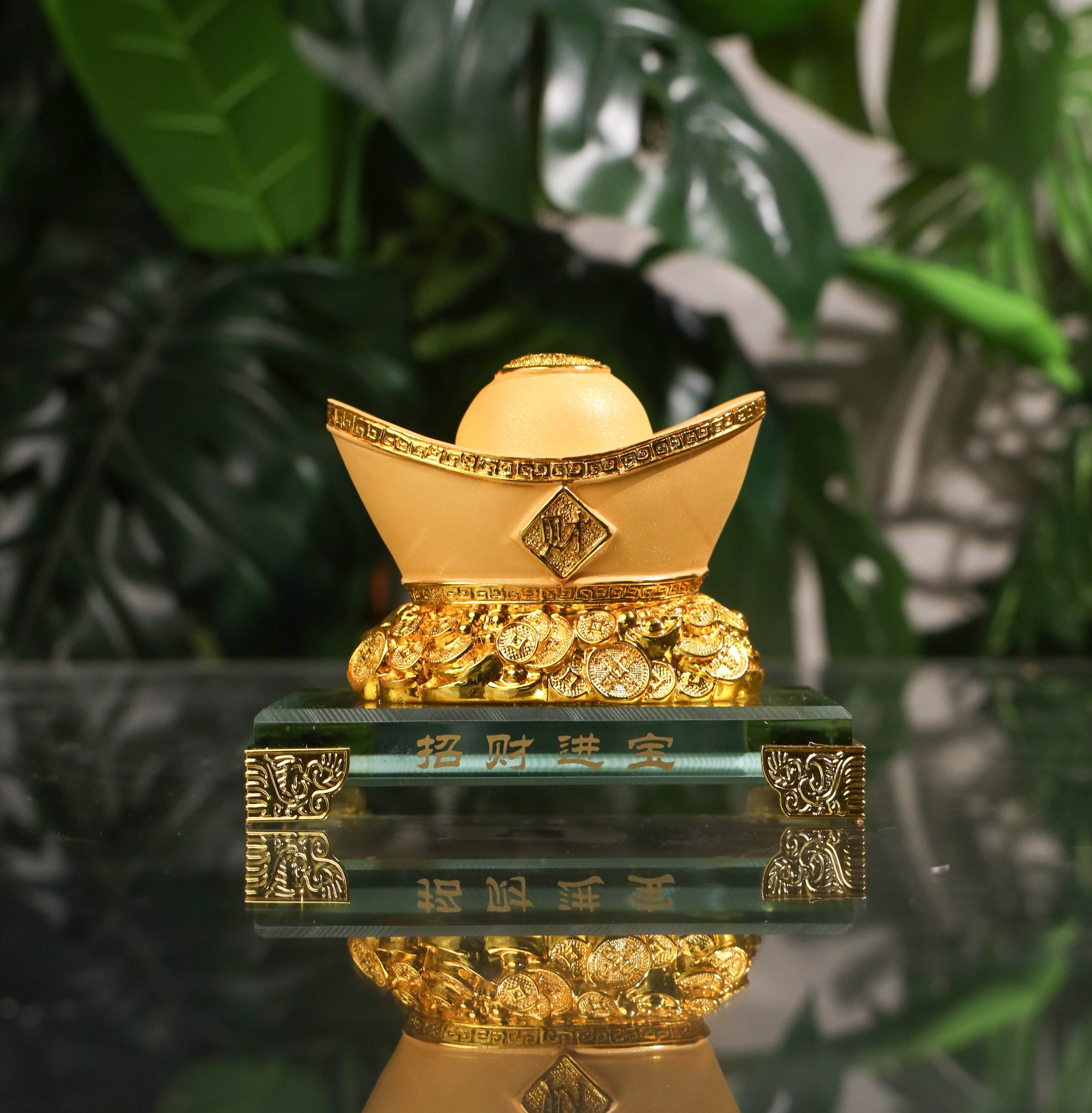Golden Wealth Ingot for Everyday Savings 12cm