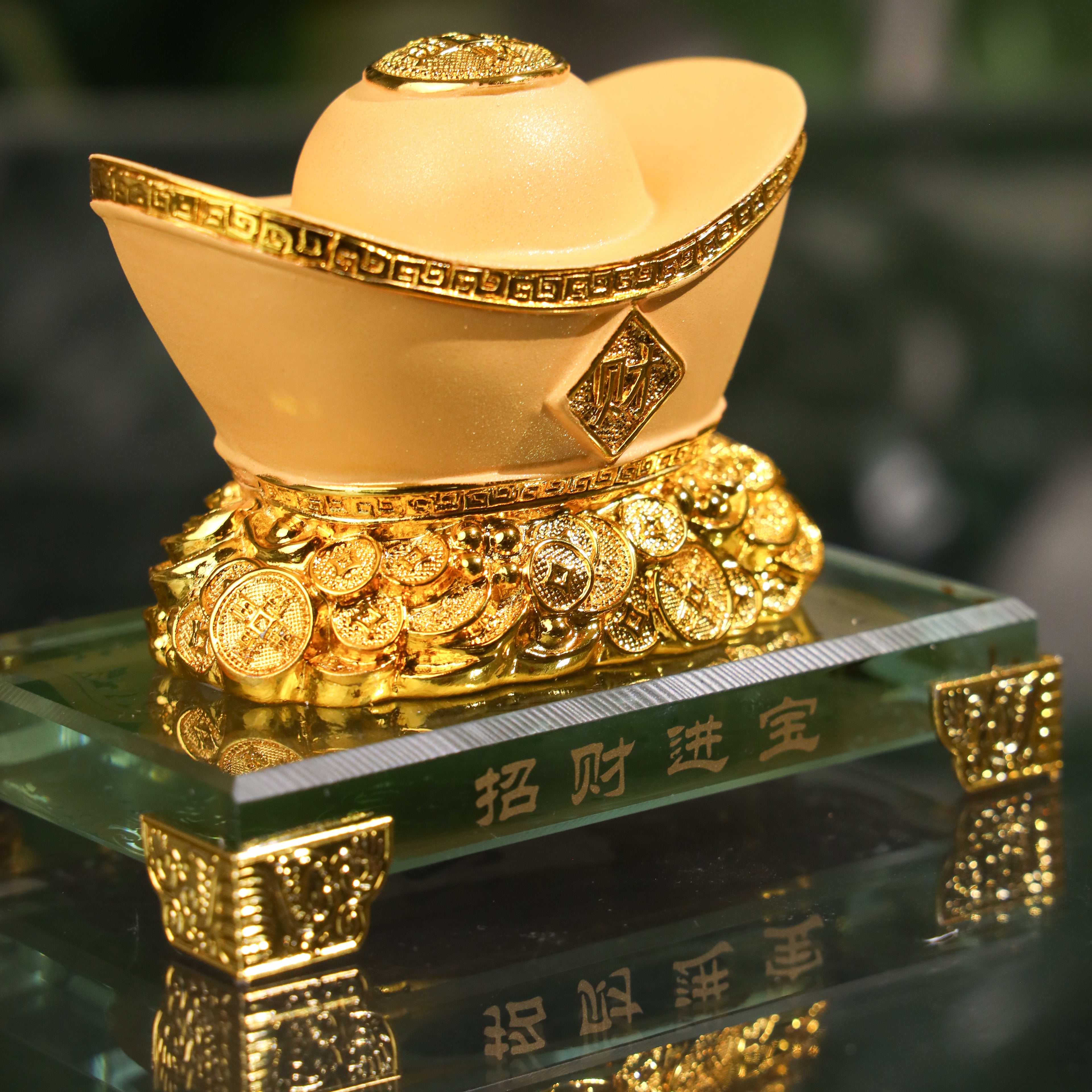 Golden Wealth Ingot for Everyday Savings 12cm
