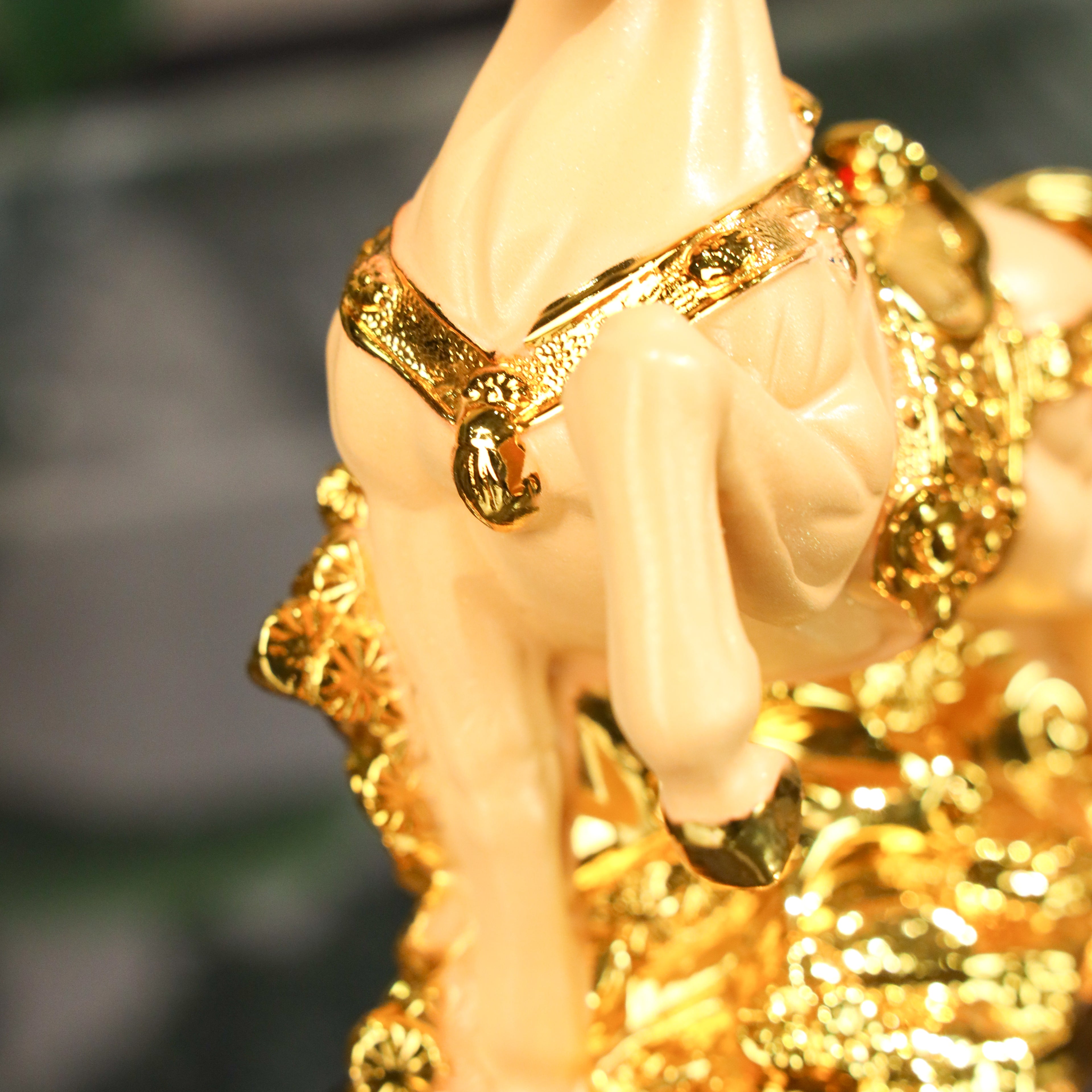 Golden Zodiac Horse of Fast Success 18cm
