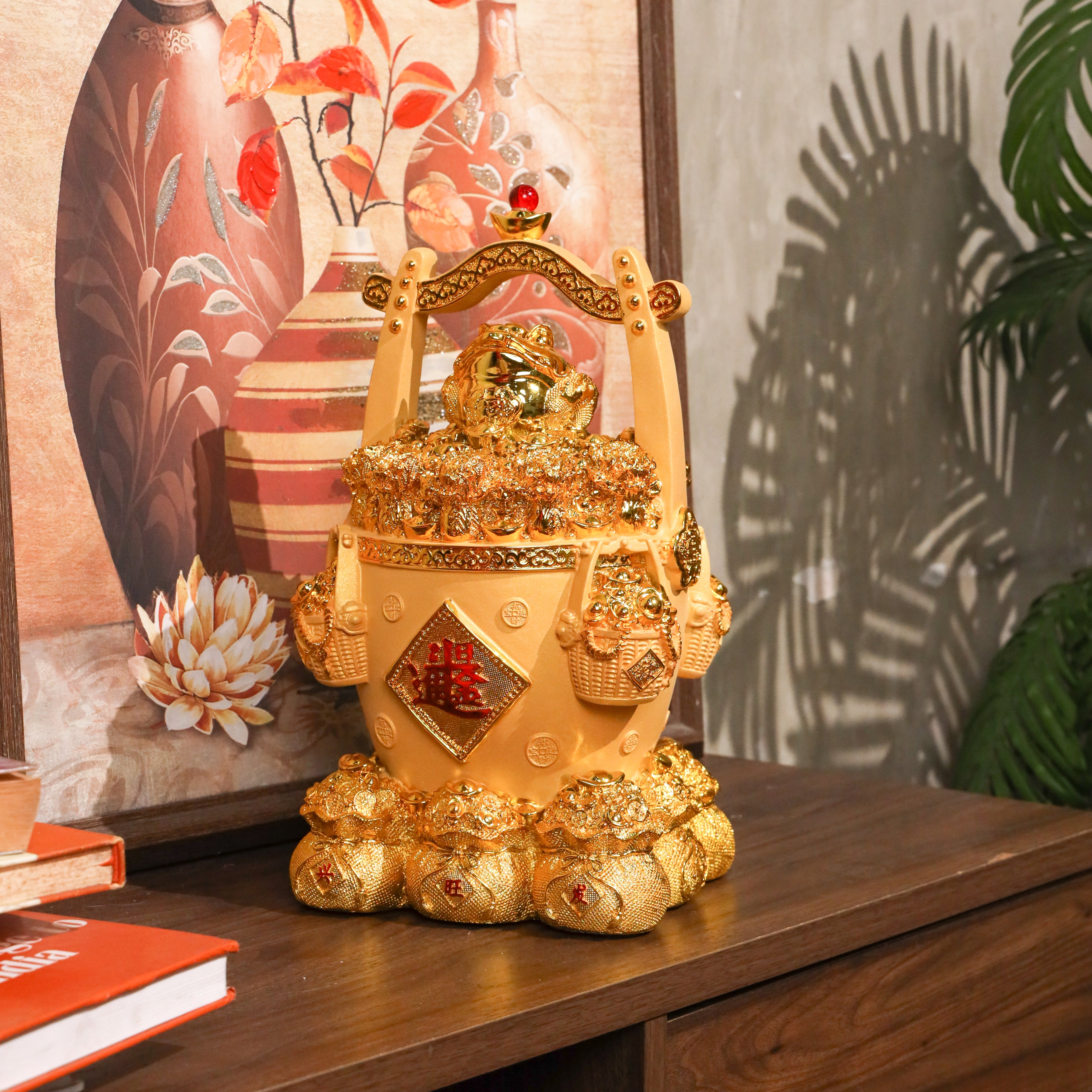 Golden Treasury of Saved Wealth 37cm