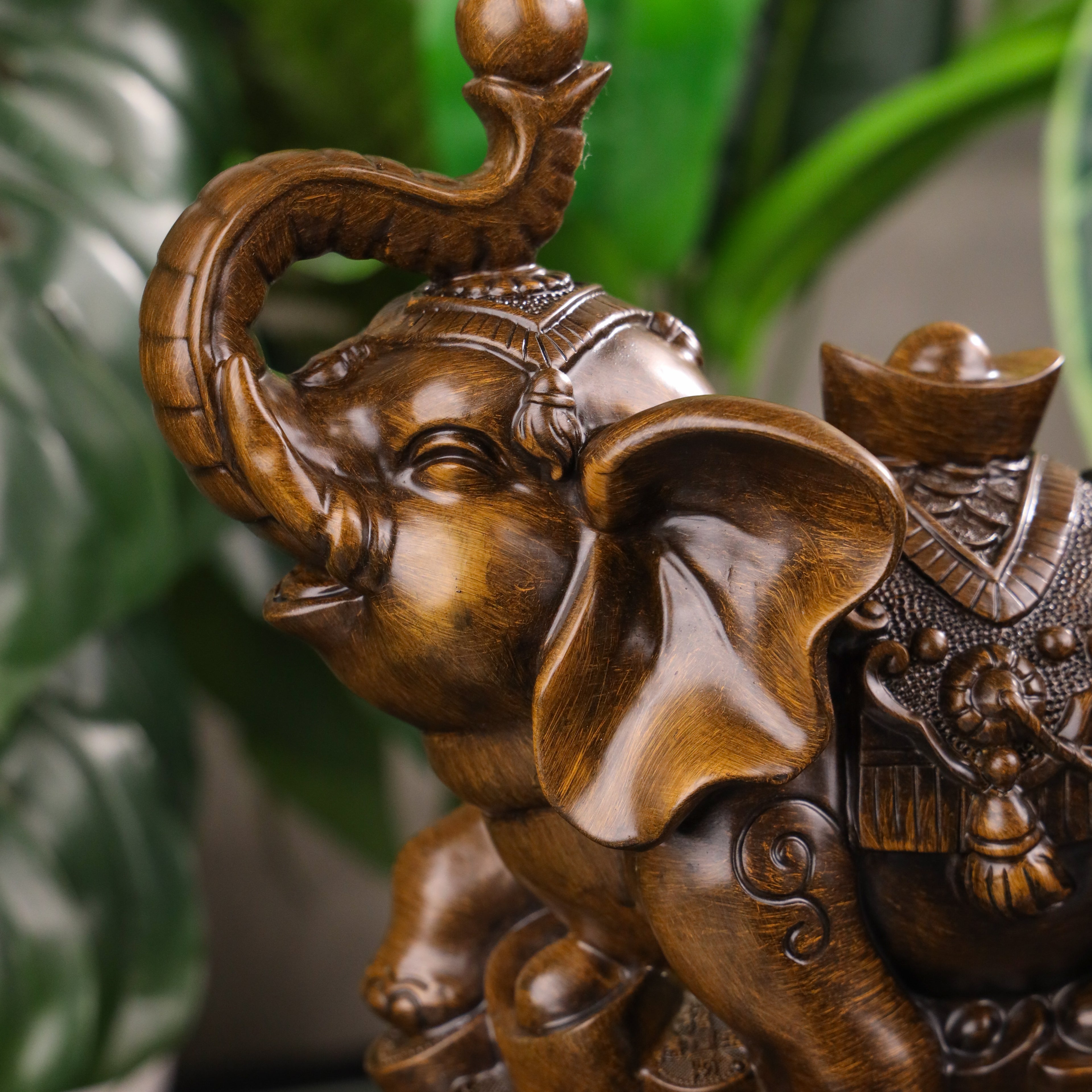 Treasure-Carrying Elephant of Fortune 44cm