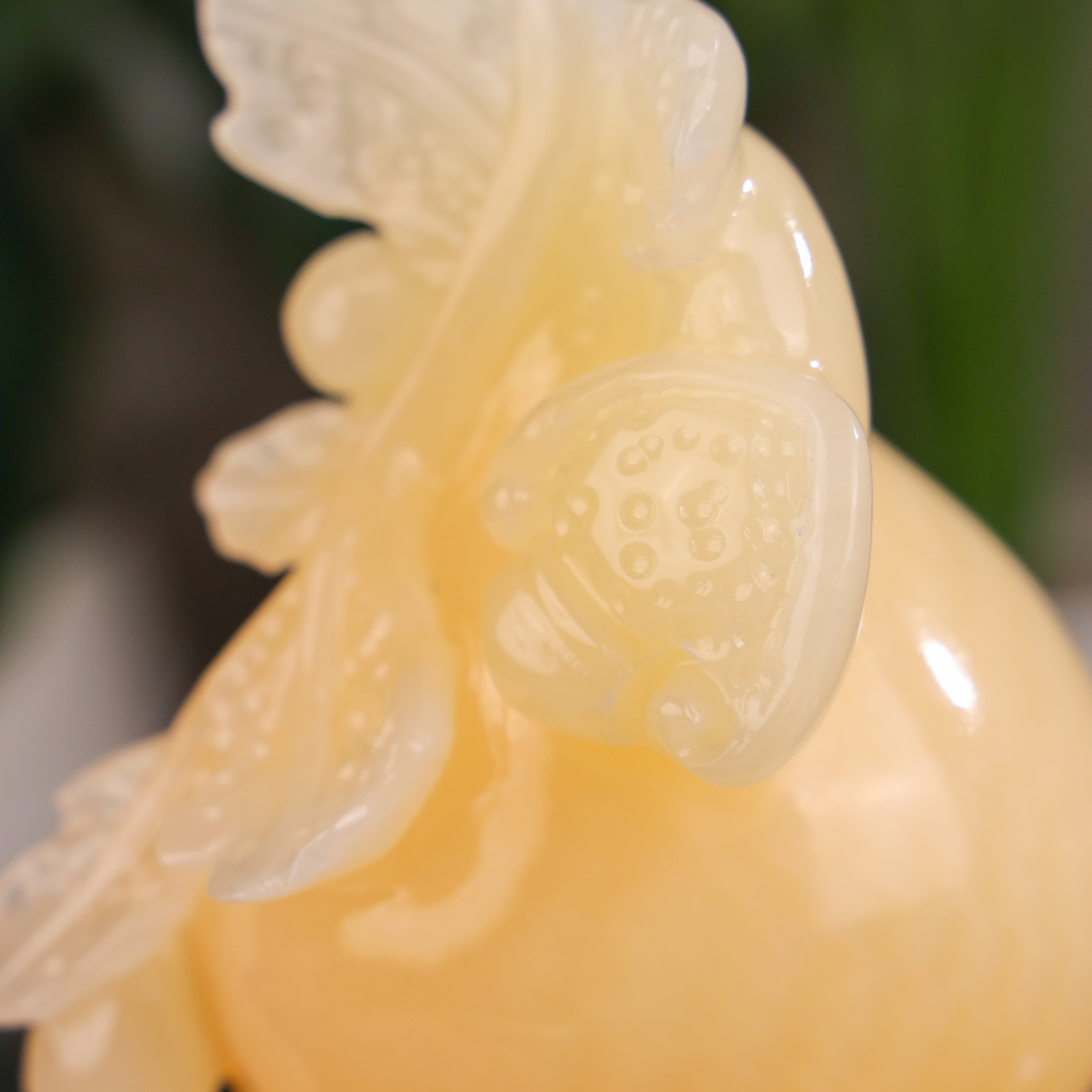 "Bless Family With Health" - Jade Wu Lou 26cm