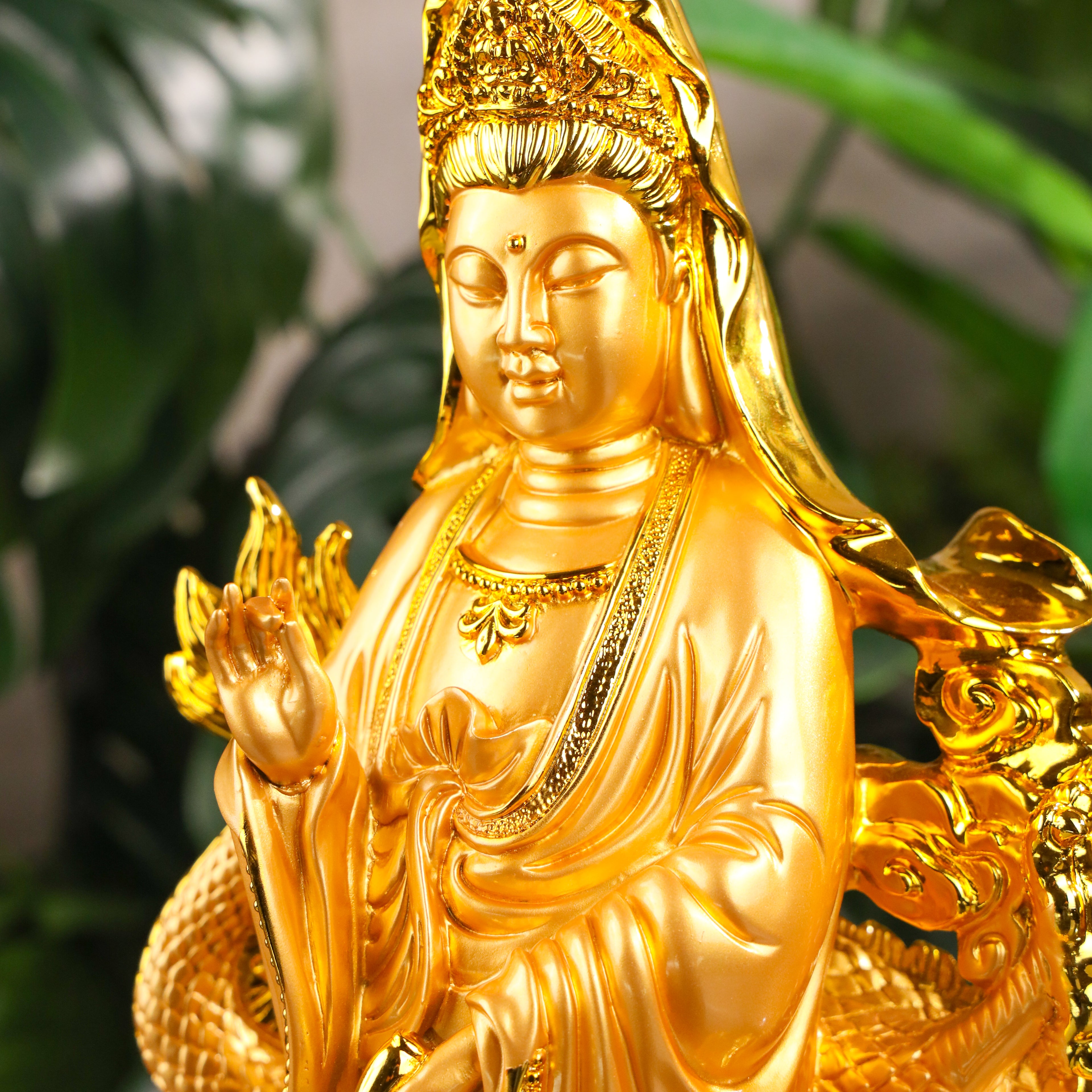 Empress of Protection Golden Guan Yin 44cm
