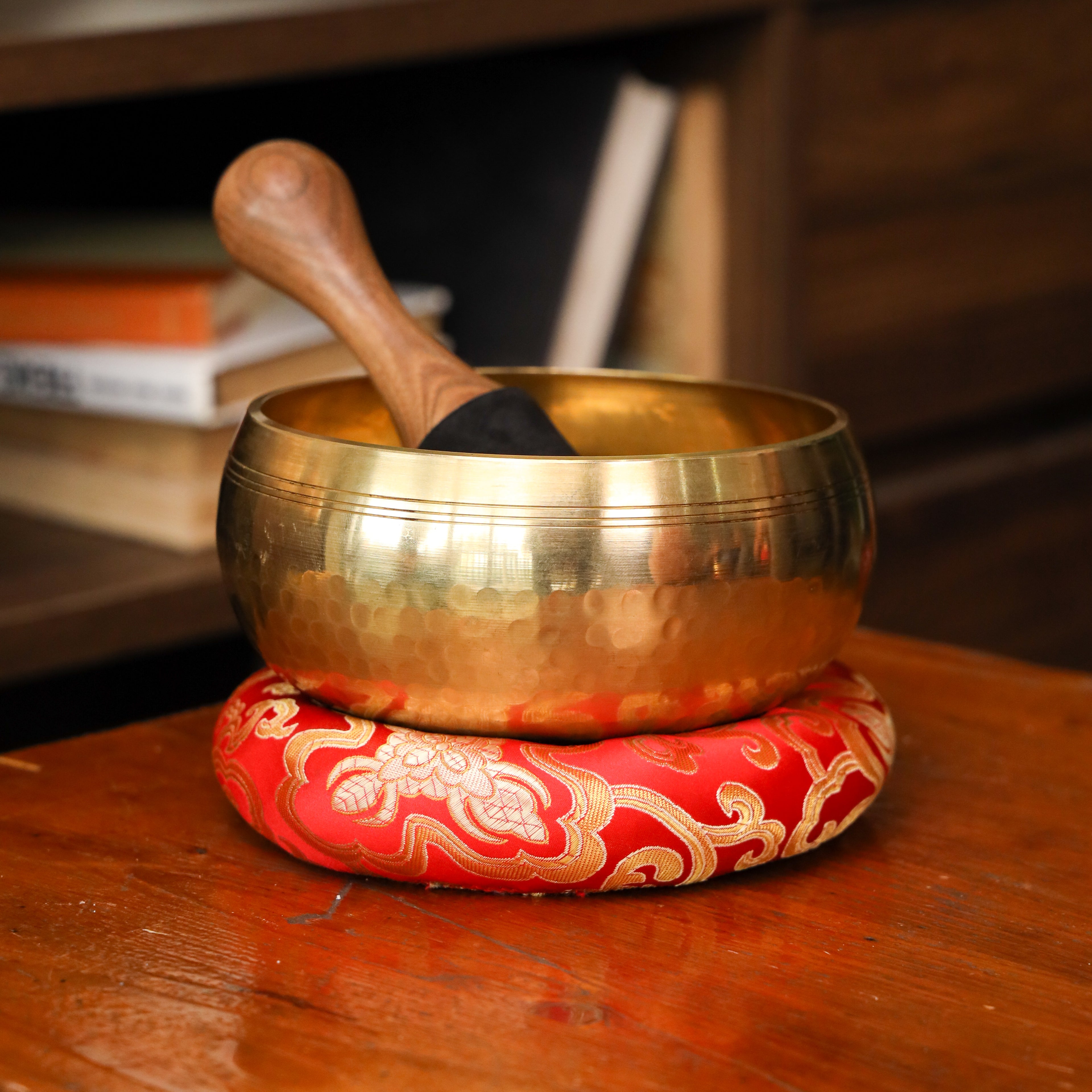The Aura Cleanser - Nepalese Singing Bowl 15cm