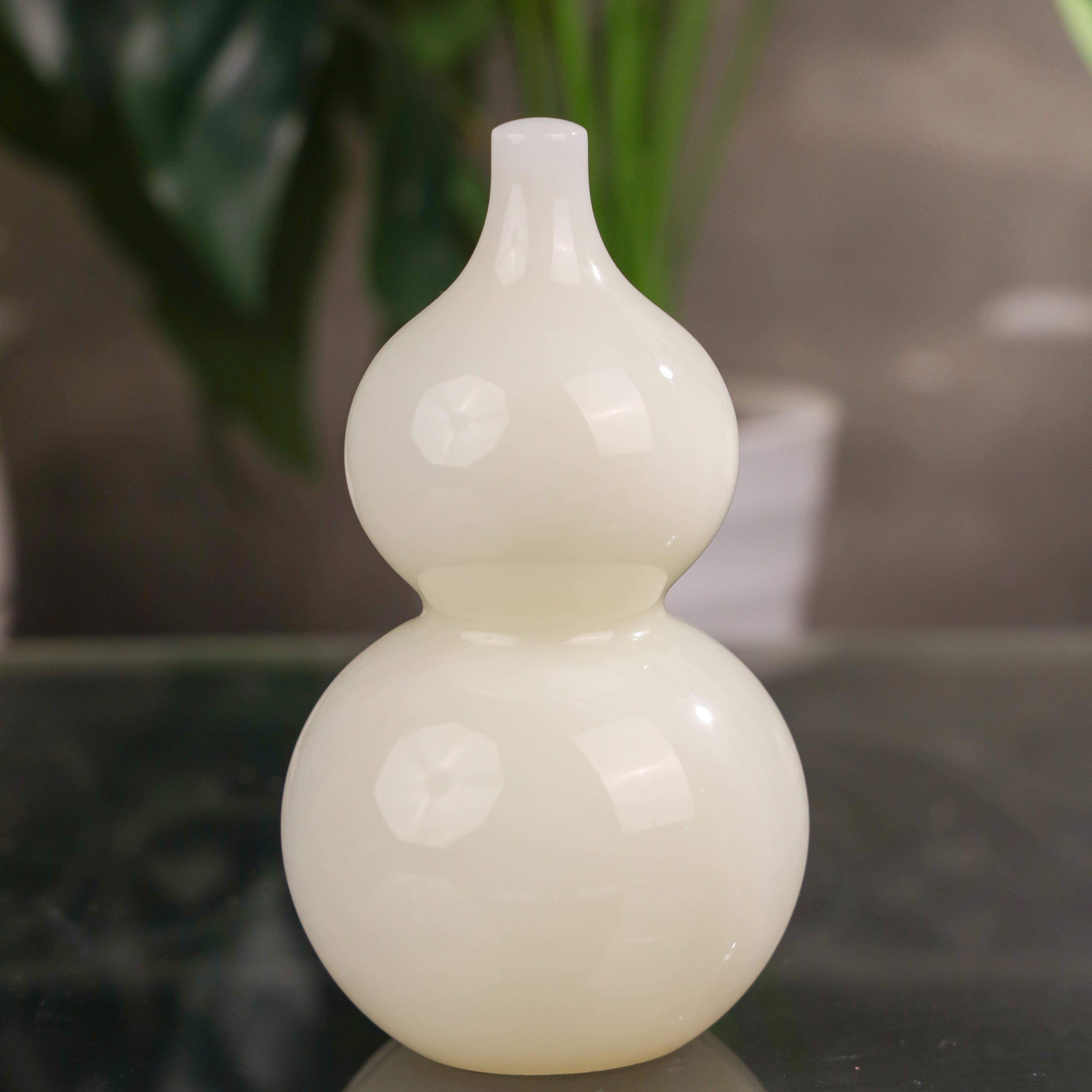 "Keep Sickness Away" - Jade Wu Lou 16cm