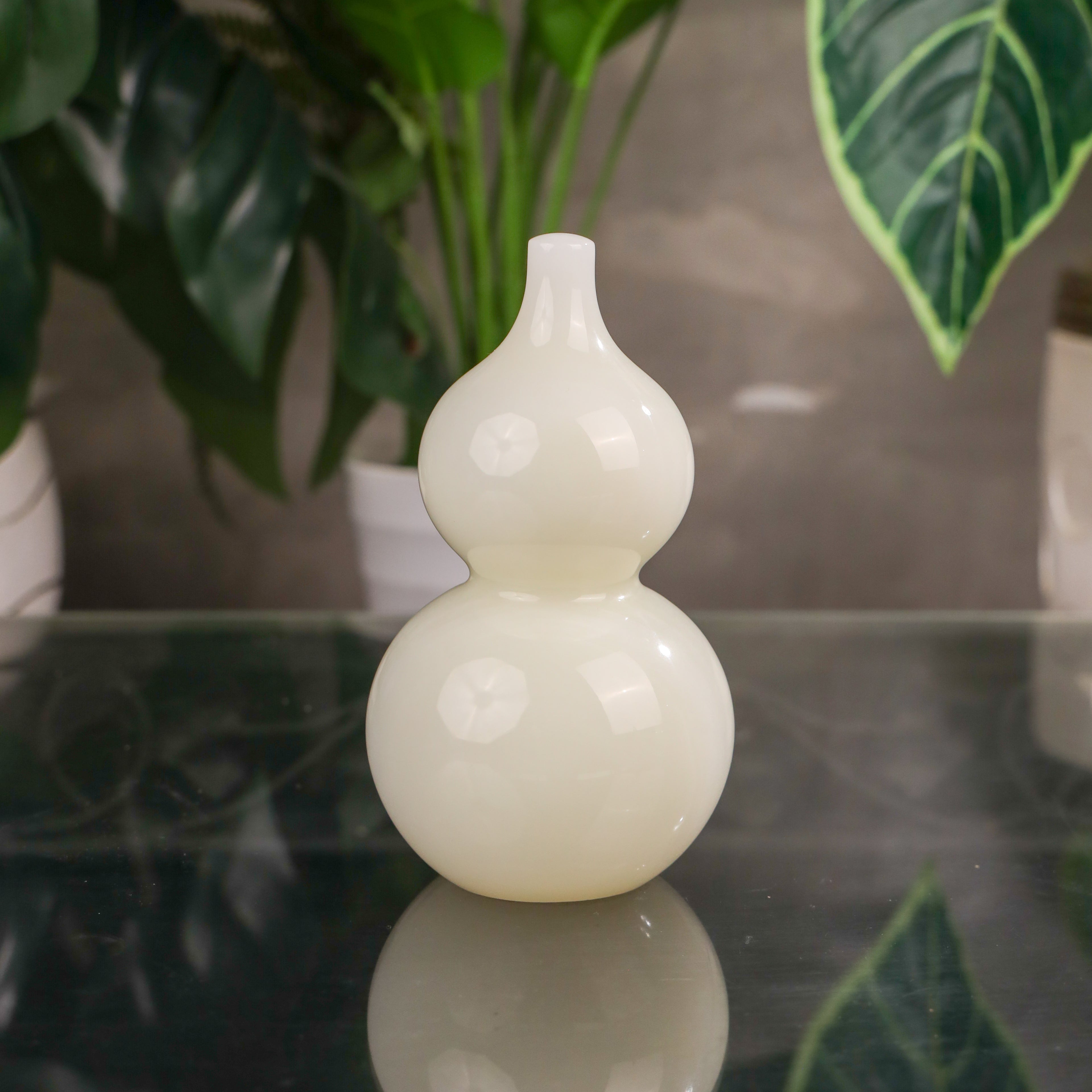 "Keep Sickness Away" - Jade Wu Lou 16cm