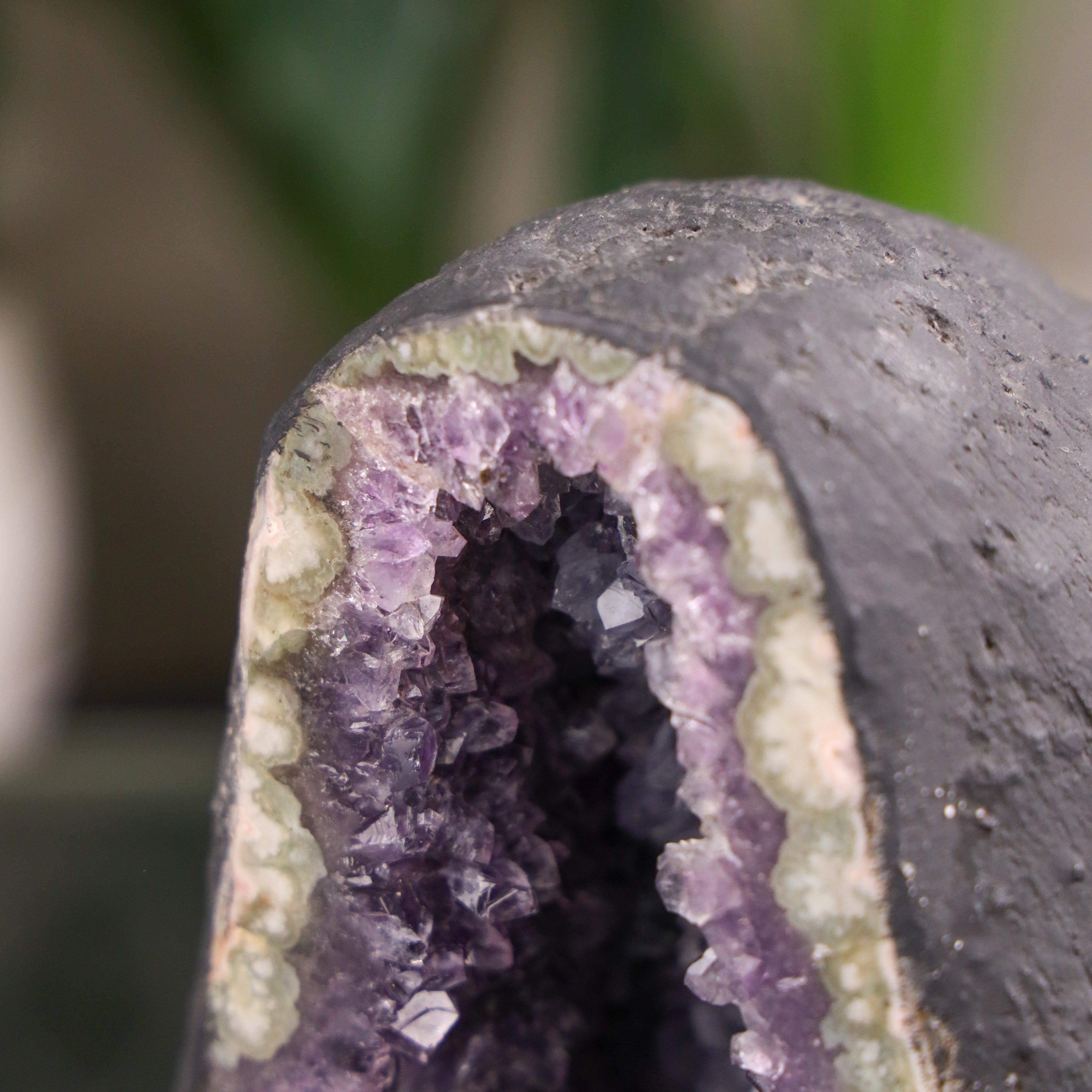 Little Mountain of Amethyst for Healing 5kg