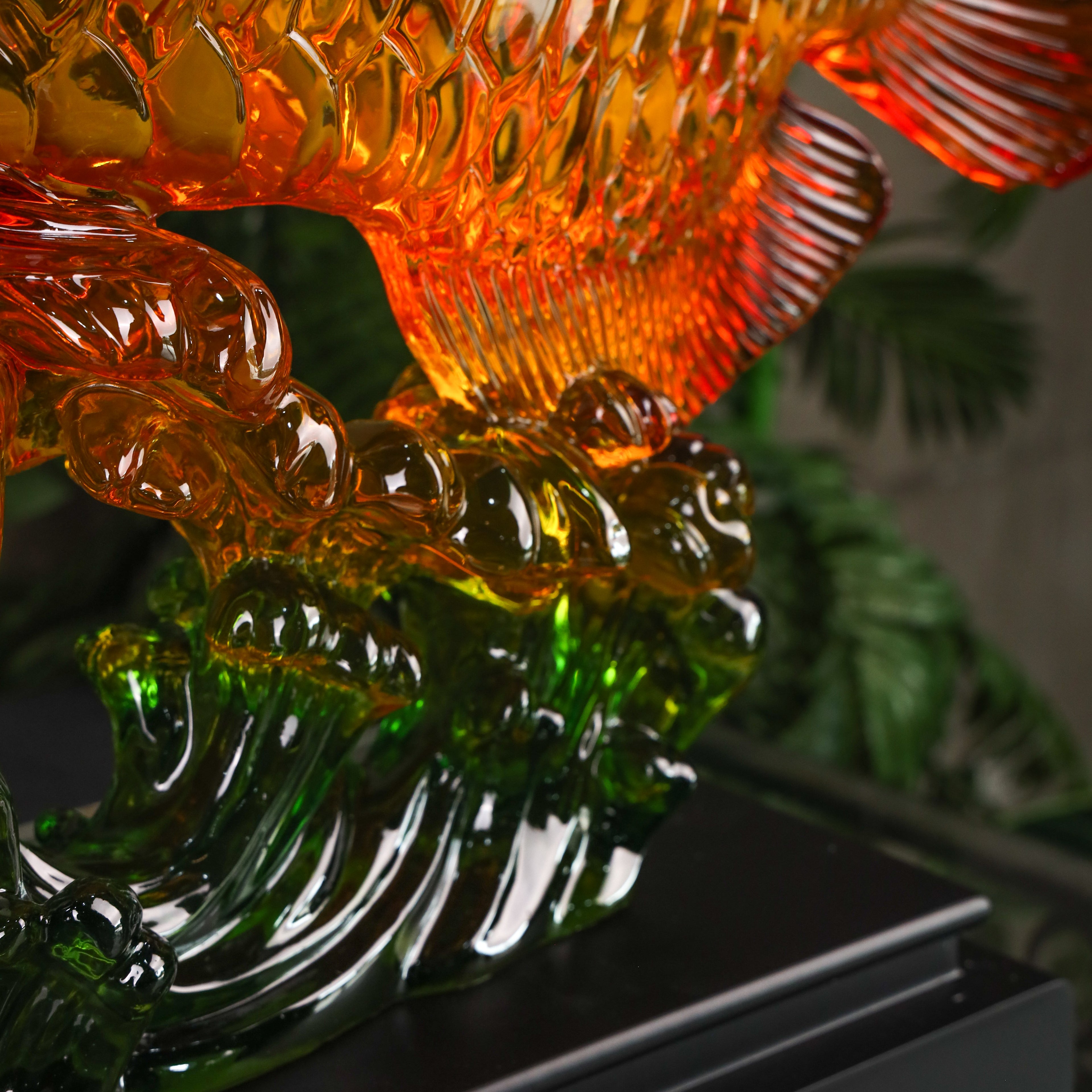 King Arowana of Grand Wealth Overflow 75cm