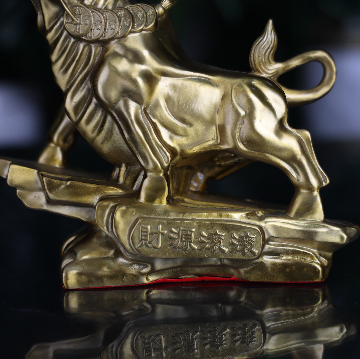 Brass Ox of Triumph & Success 21cm