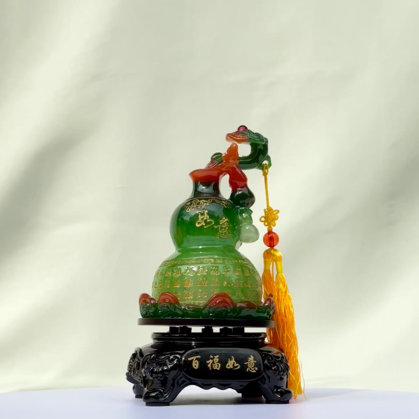 Giver of Long Life Rotating Green Wu Lou 20cm