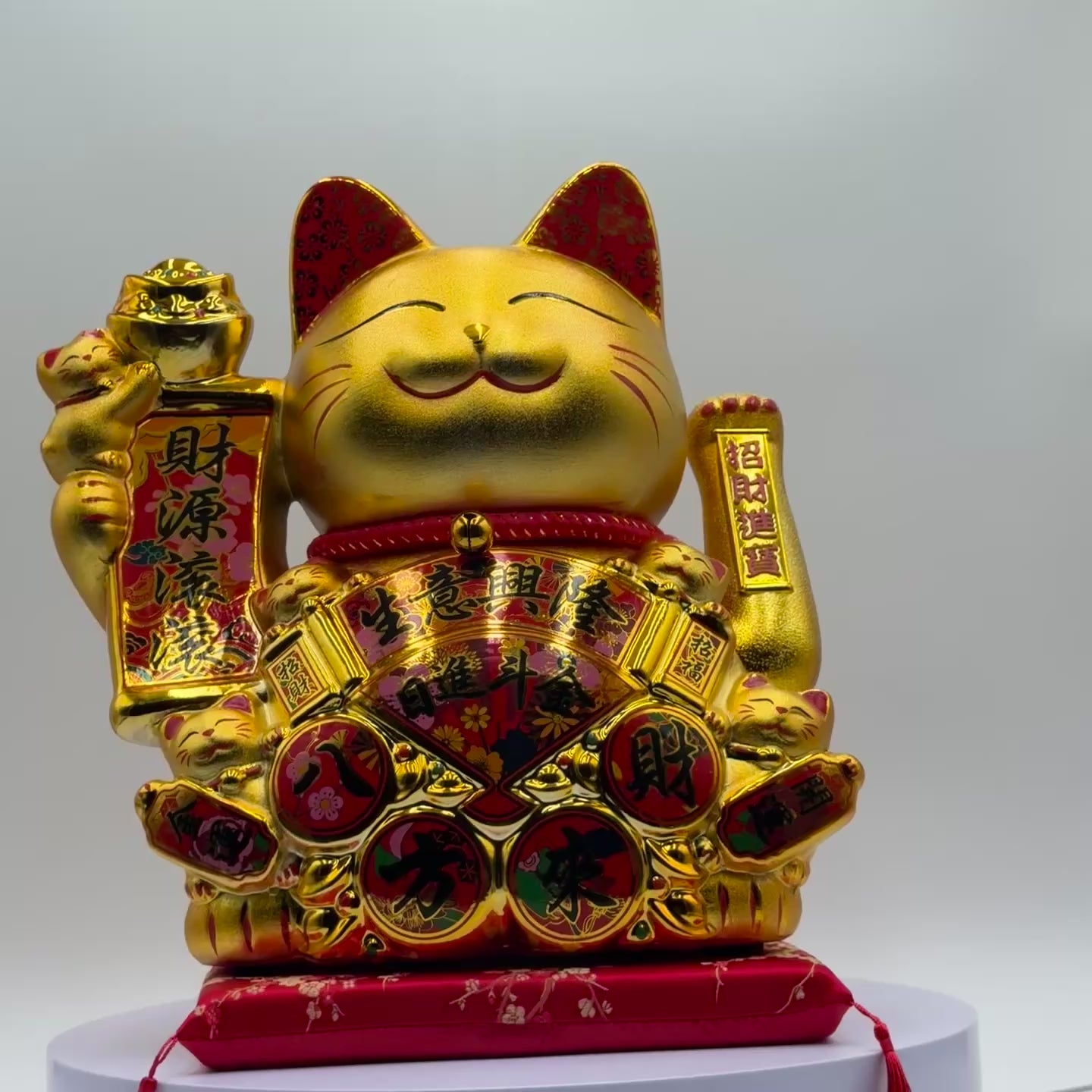 Too Many Customers Supreme Golden Cat 39cm