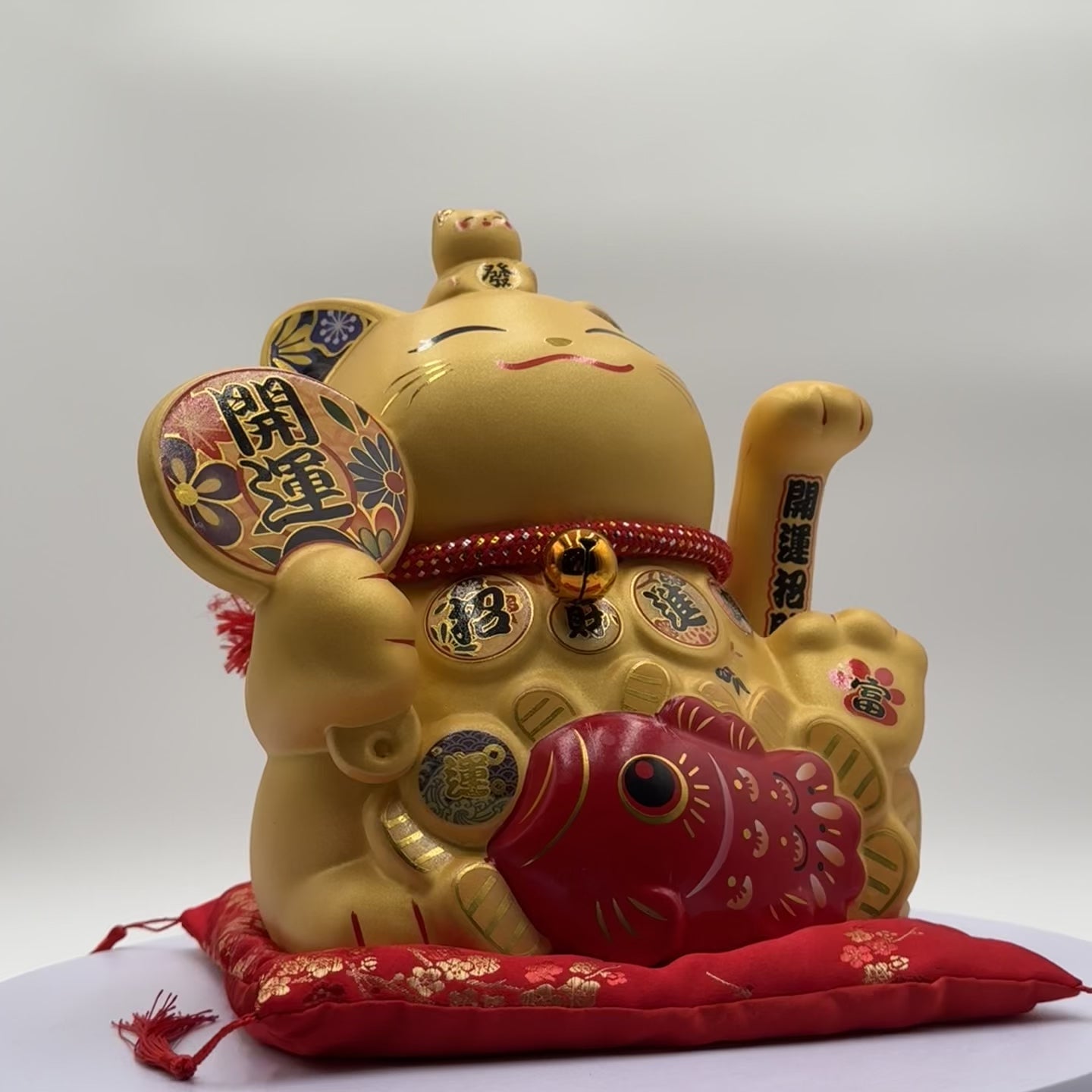 Happy & Lucky Golden Cat for Good Luck 29cm