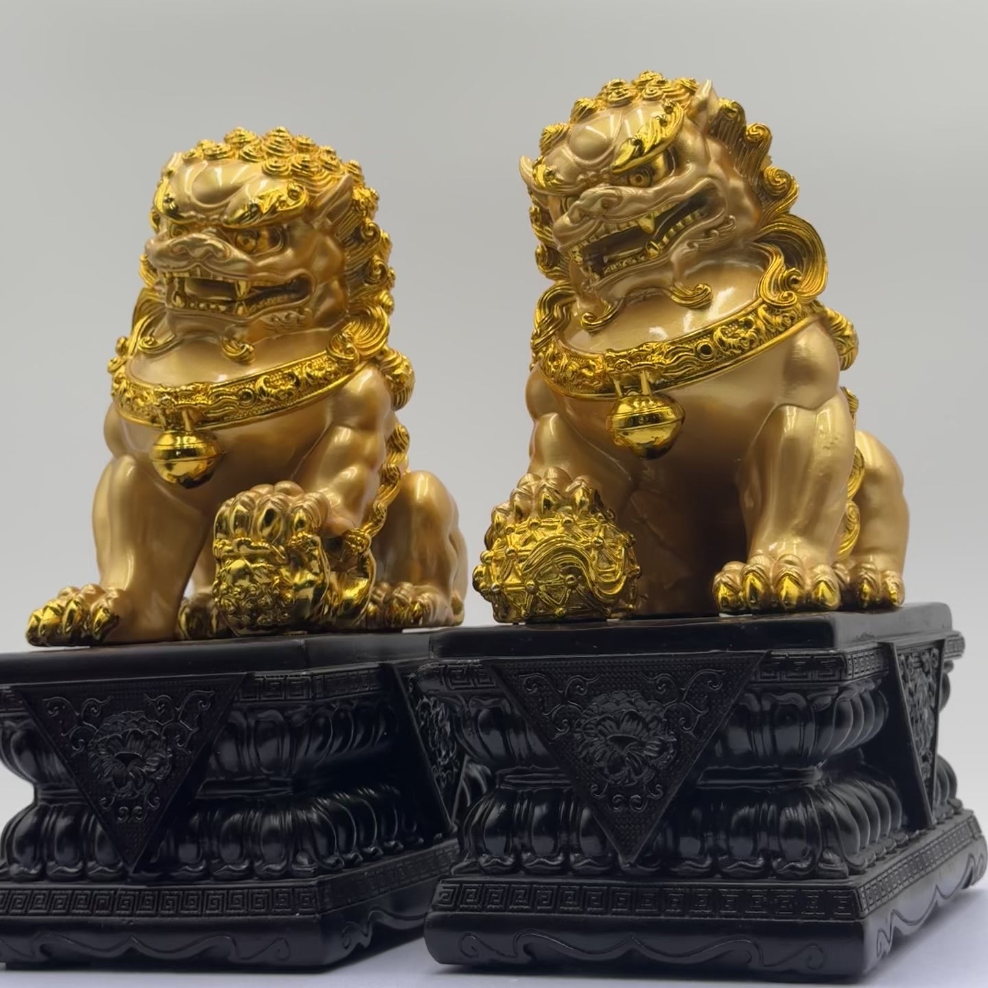 The Golden Guardians Foo Dogs Pair 24cm