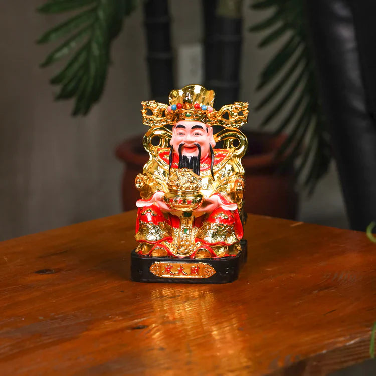 God of Wealth – Complete Feng Shui Guide of Effects, Best Placements, Symbolism & How to Use It