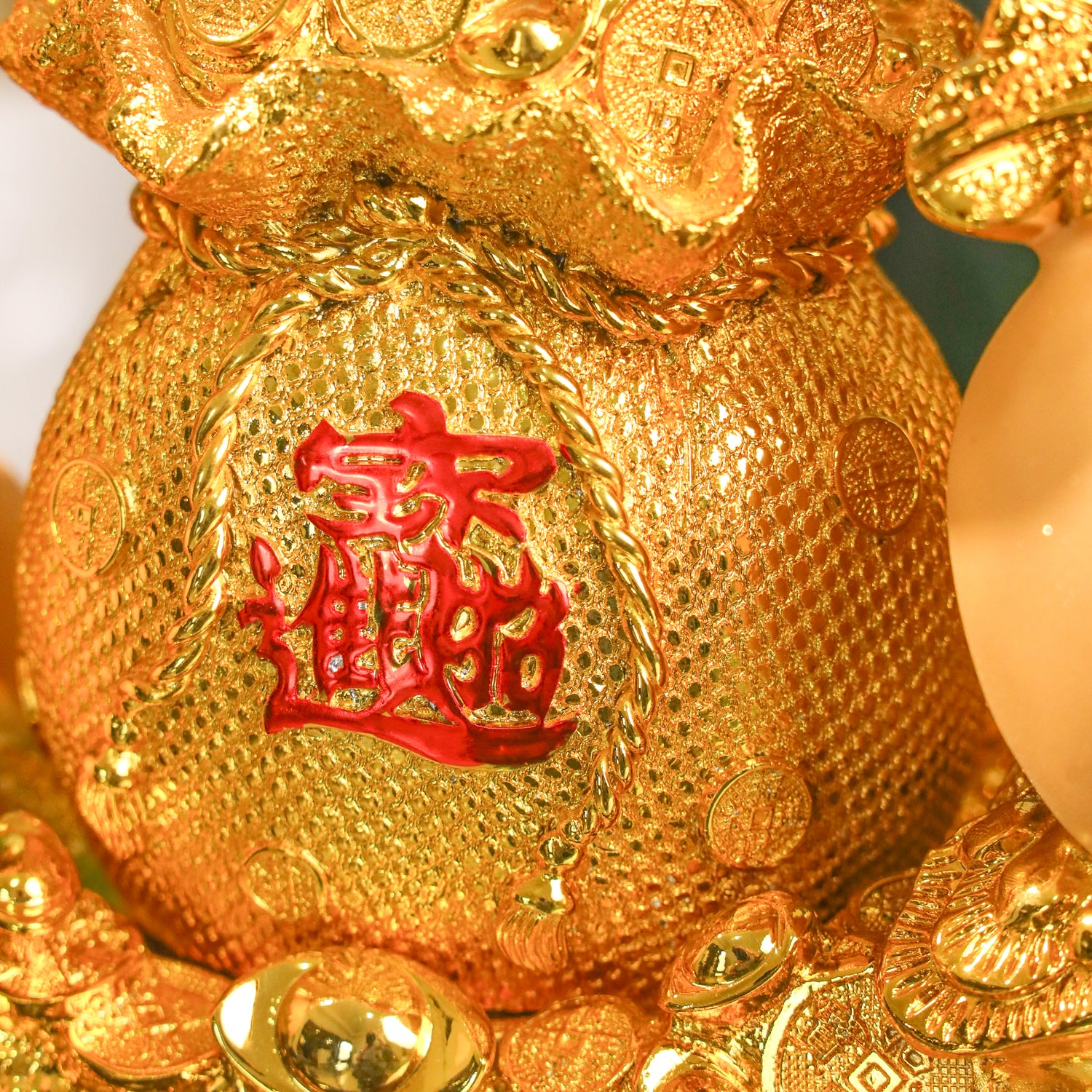 Prosper in Peace Money Bag and Apples 40cm