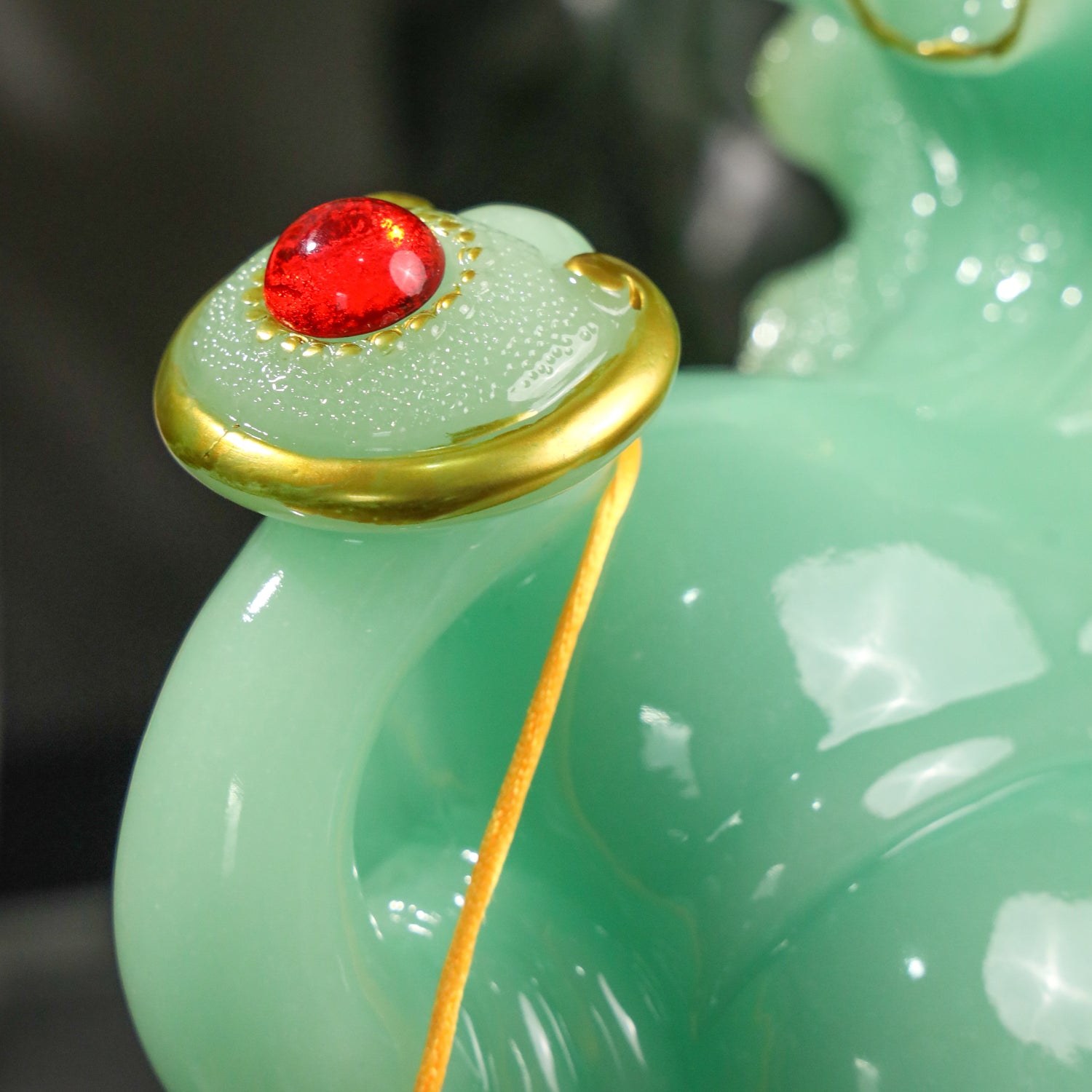 Protected Fortune Ice Jade Wealth Cabbage 32cm