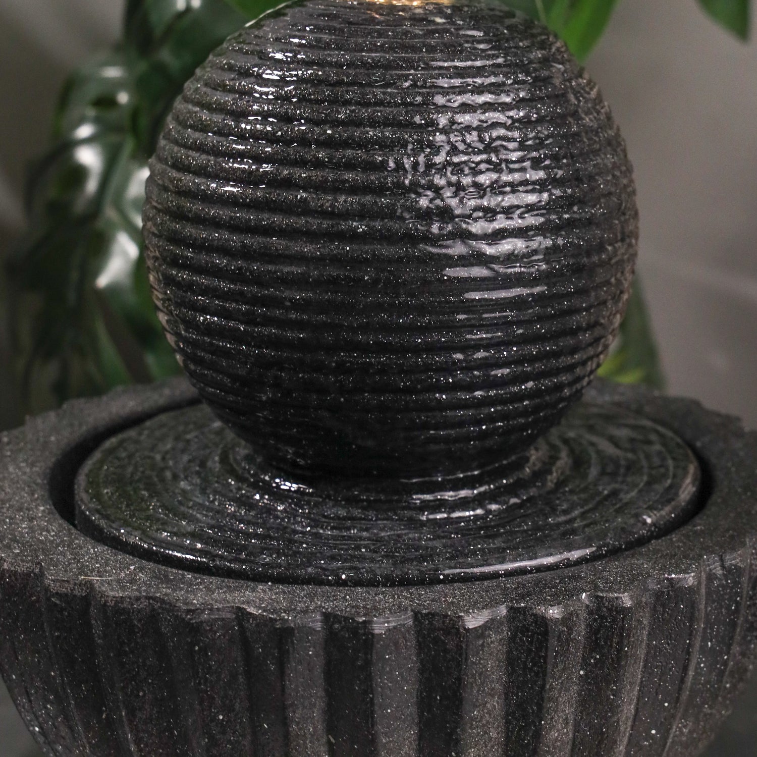Sphere of Infinite Fortune Fountain 32cm