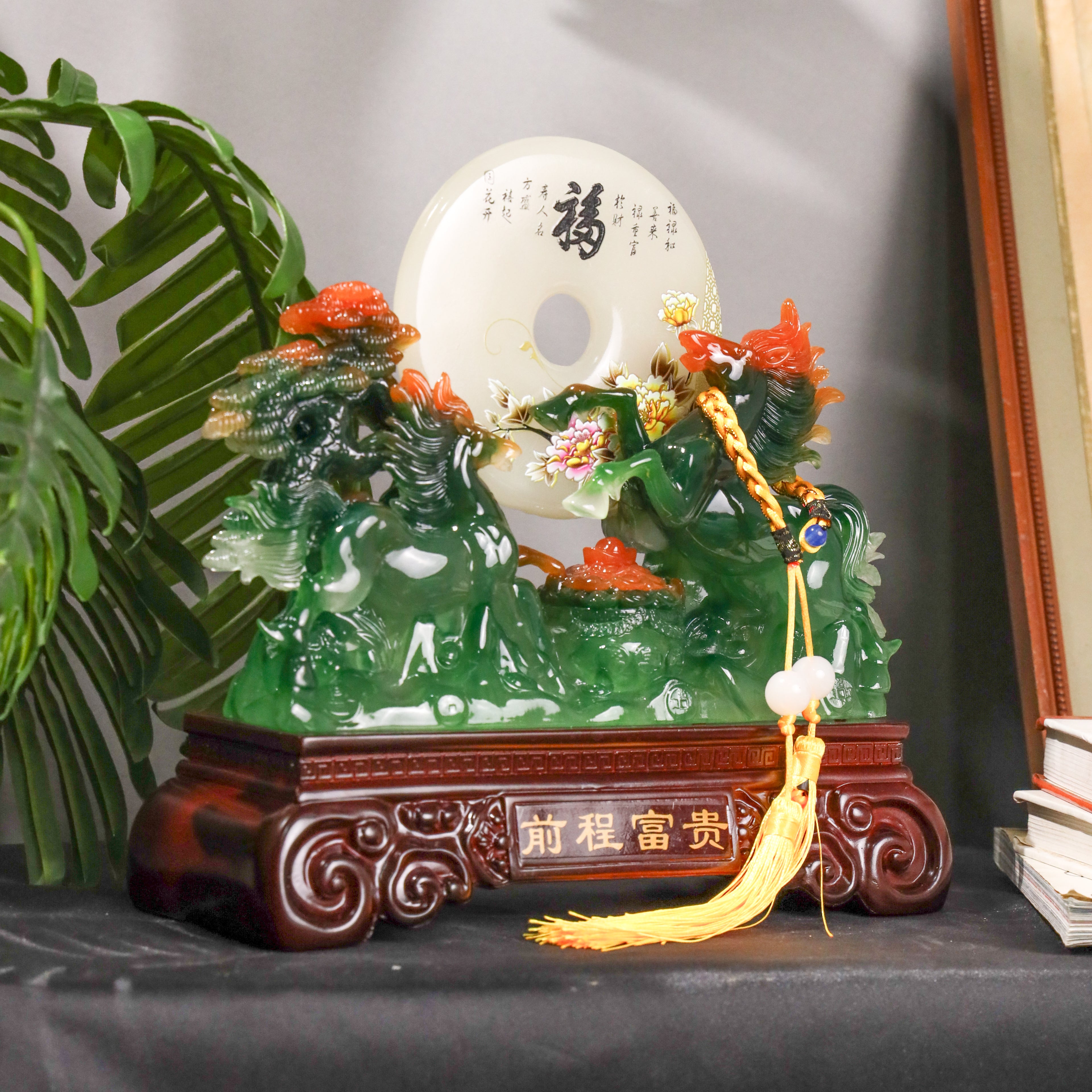 Wisdom &amp; Teamwork to Success Green Horses 27cm