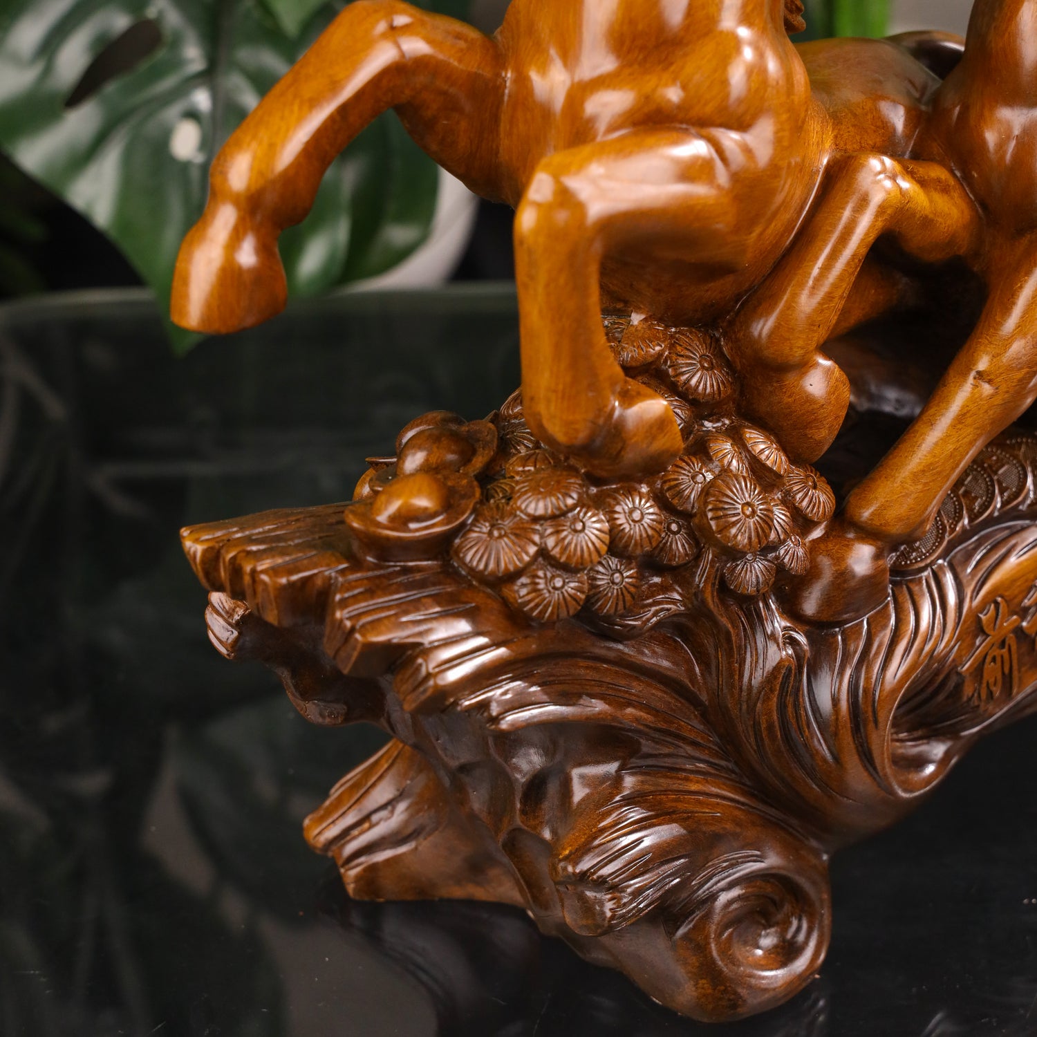 Dynamic Twin Horses of Speed and Success 46cm