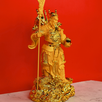 The Warrior of Truth Golden Guan Gong 47cm