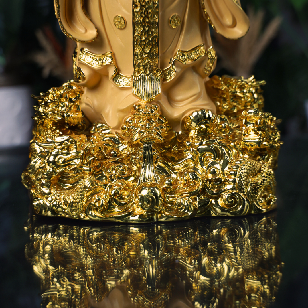 Overflow of Gold &amp; Glory God of Wealth 49cm