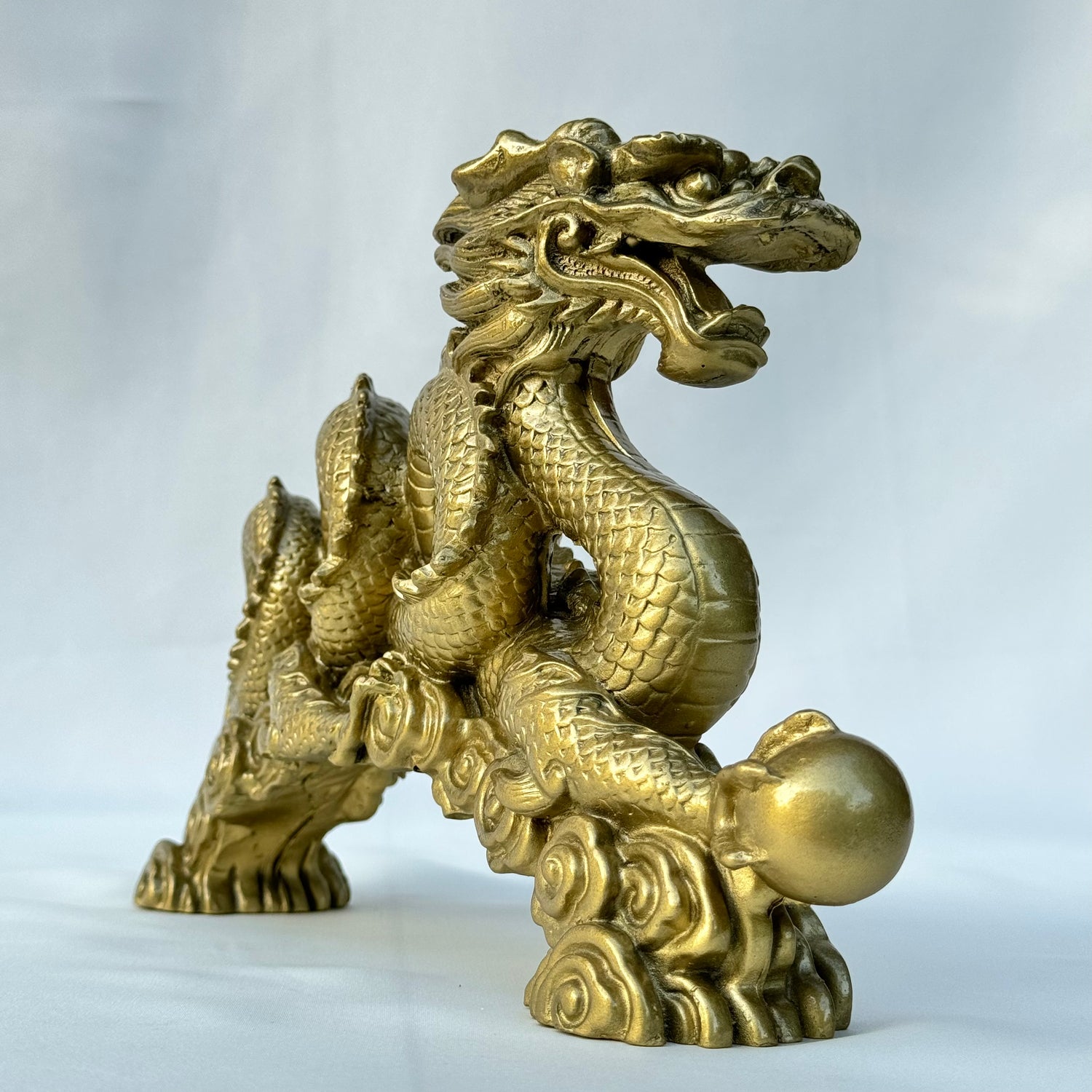 Feng Shui Intentions - Royal Dragon Decor