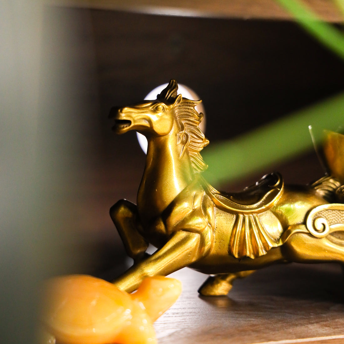 Brass Carriage of Abundant Rewards Horse 26cm