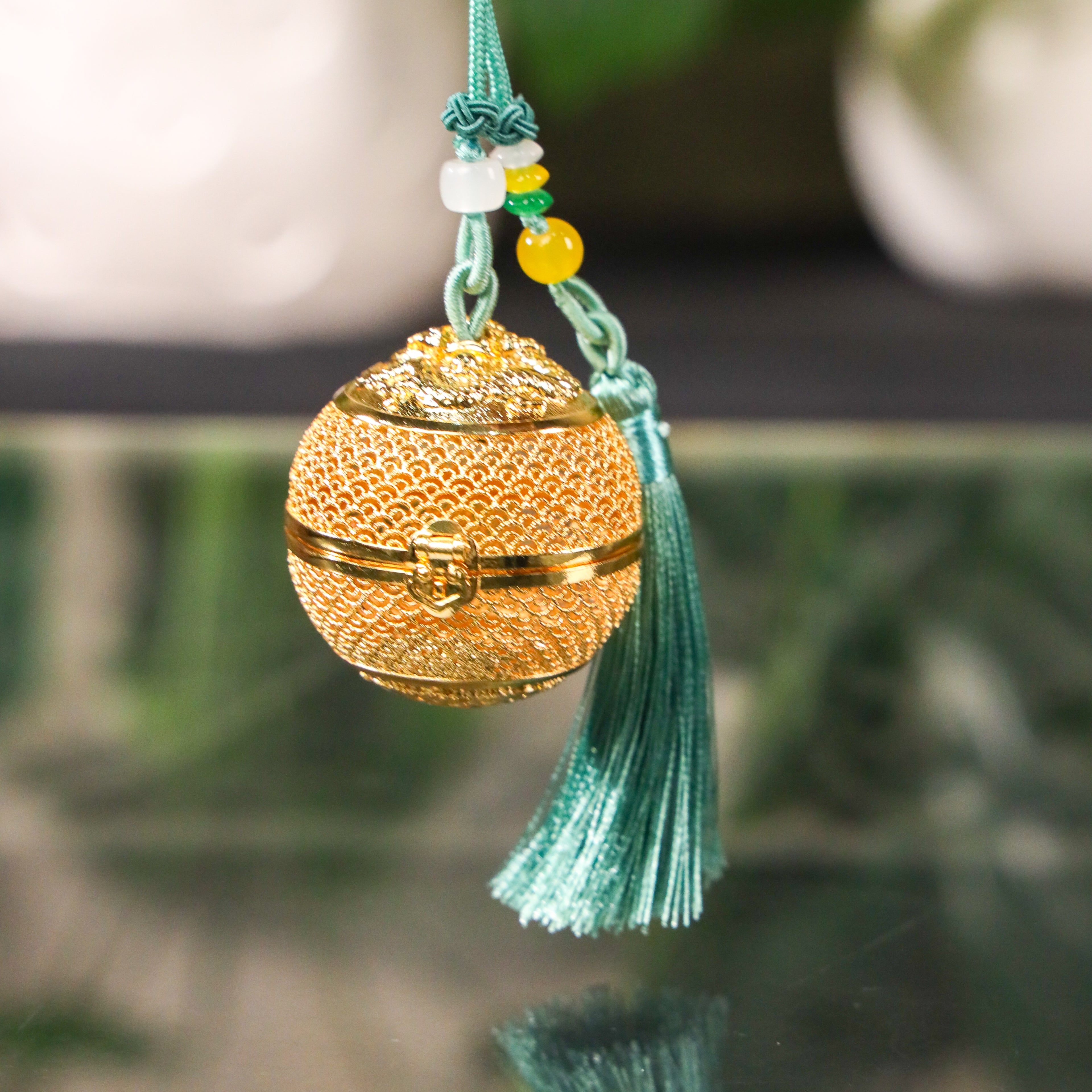 The Golden Fortune Keeper Charm 5cm