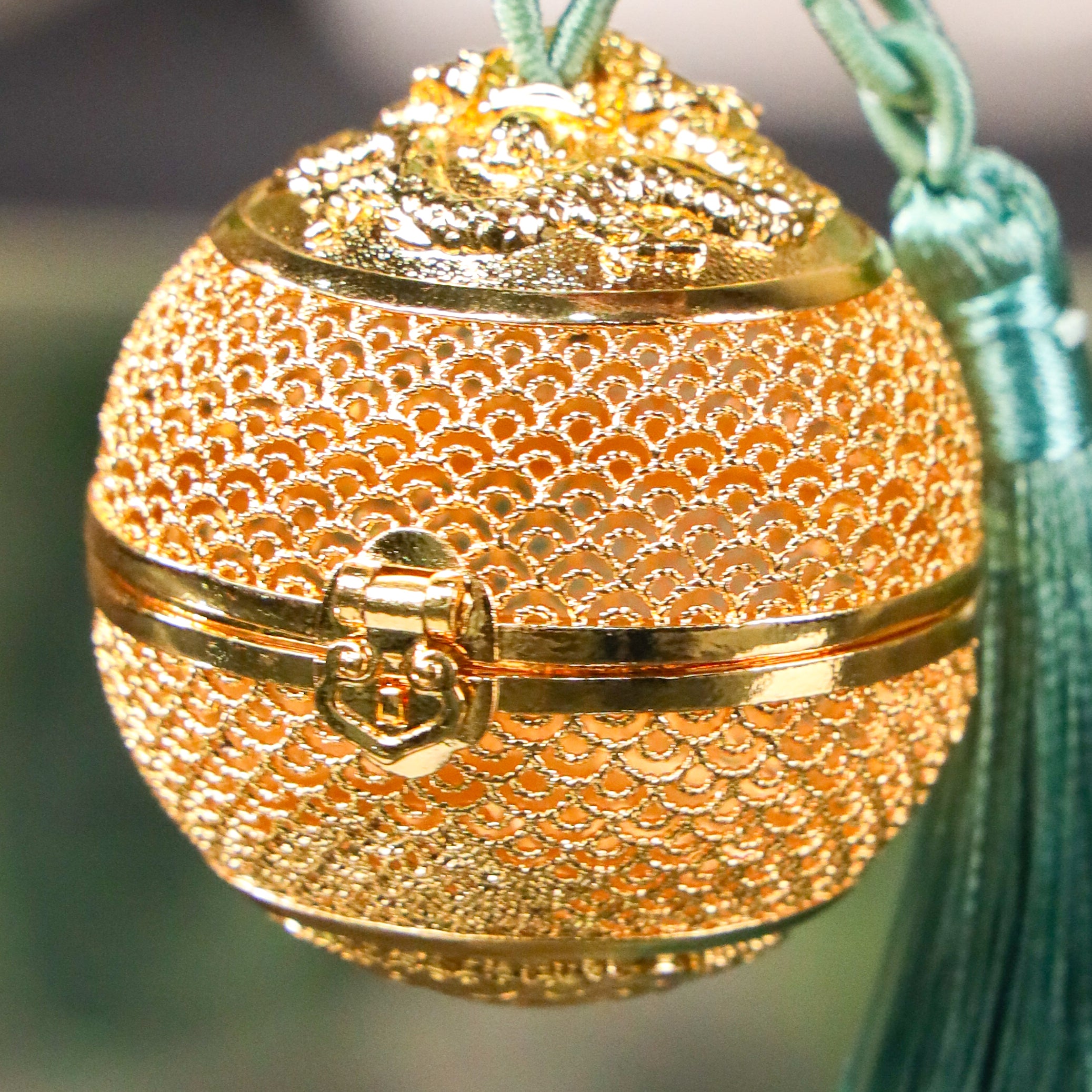 The Golden Fortune Keeper Charm 5cm