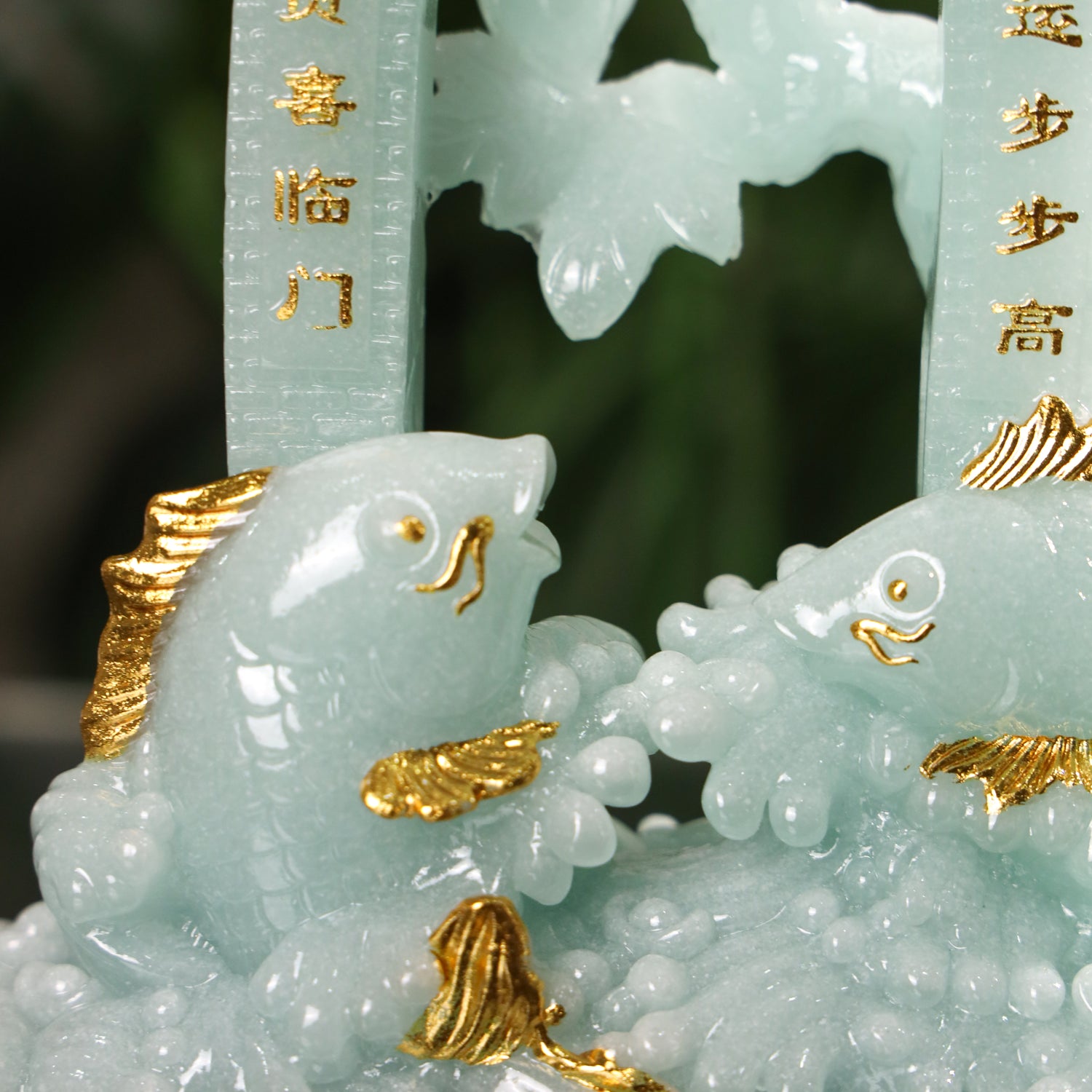 A Home Filled With Wealth Arowanas 26cm