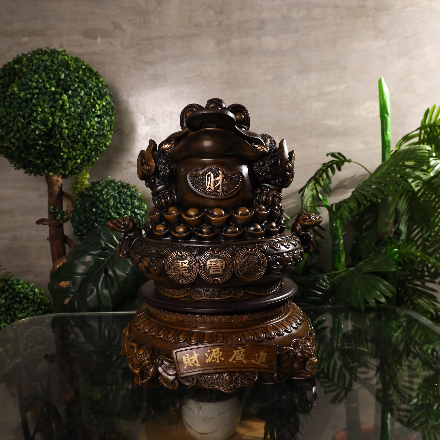 Dynamic Fortune Big Wood Money Frog 45cm