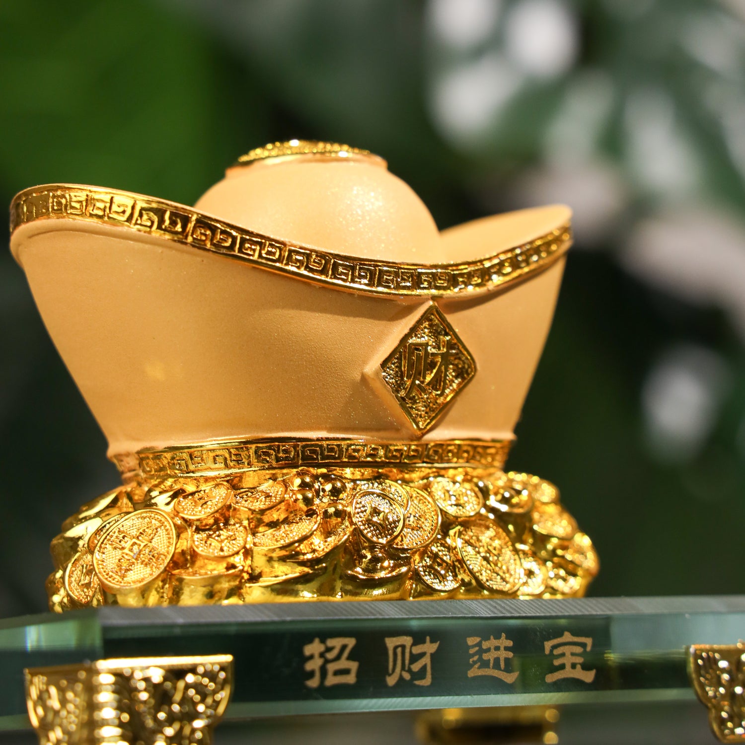 Golden Wealth Ingot for Everyday Savings 12cm
