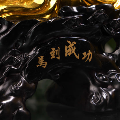 Partners in Victory Golden Horse Duo 38cm