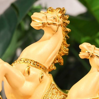 Partners in Victory Golden Horse Duo 38cm