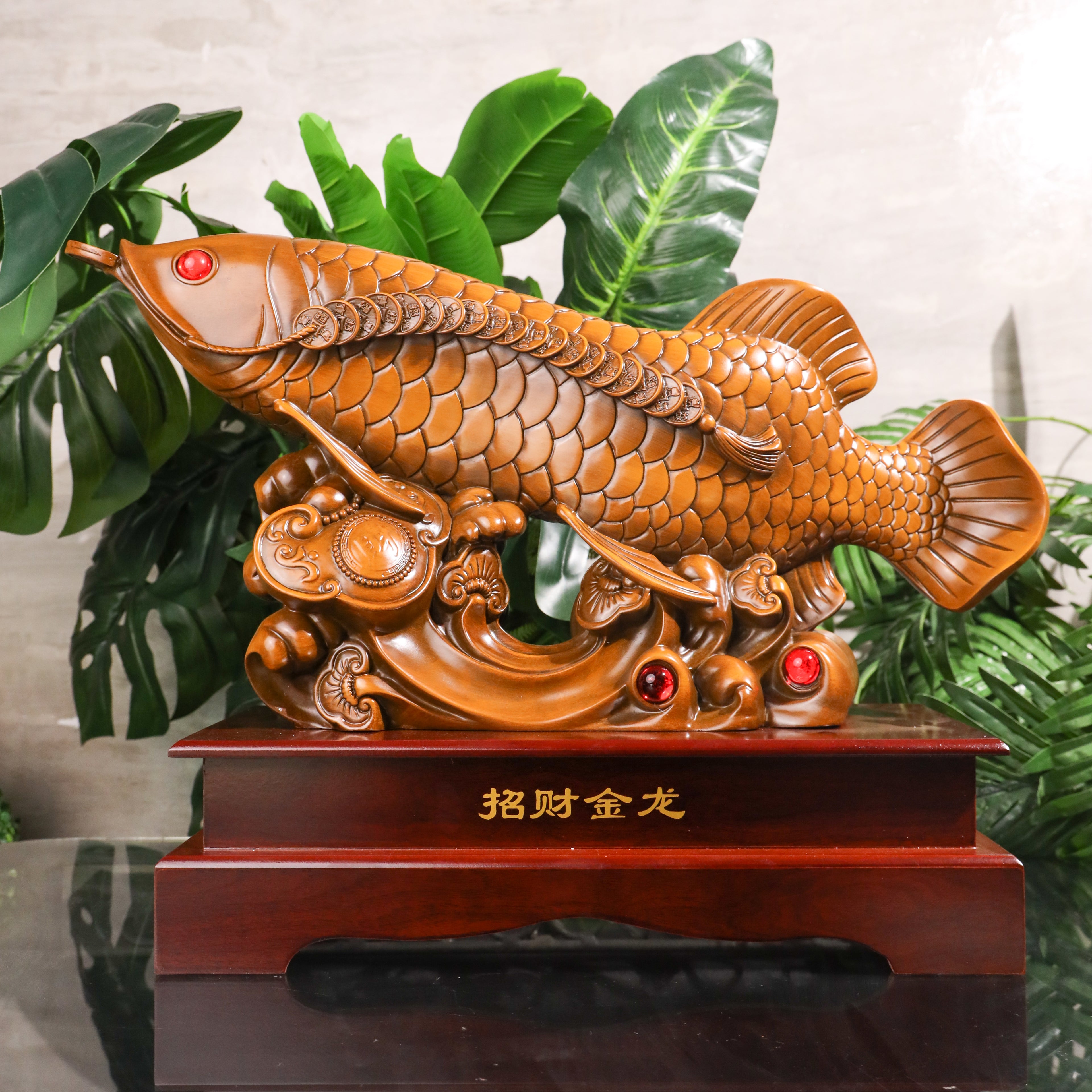 Grand Ancient Arowana of Expanding Wealth 65cm