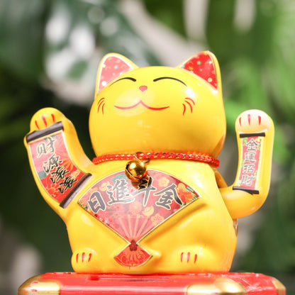 Golden Income Solar-Powered Lucky Cat 11cm