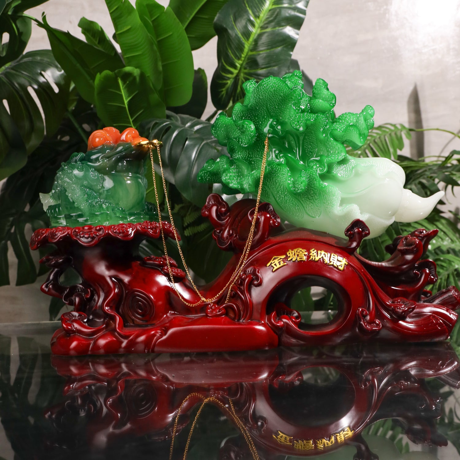 The Big Gains Cabbage with Money Frog 50cm