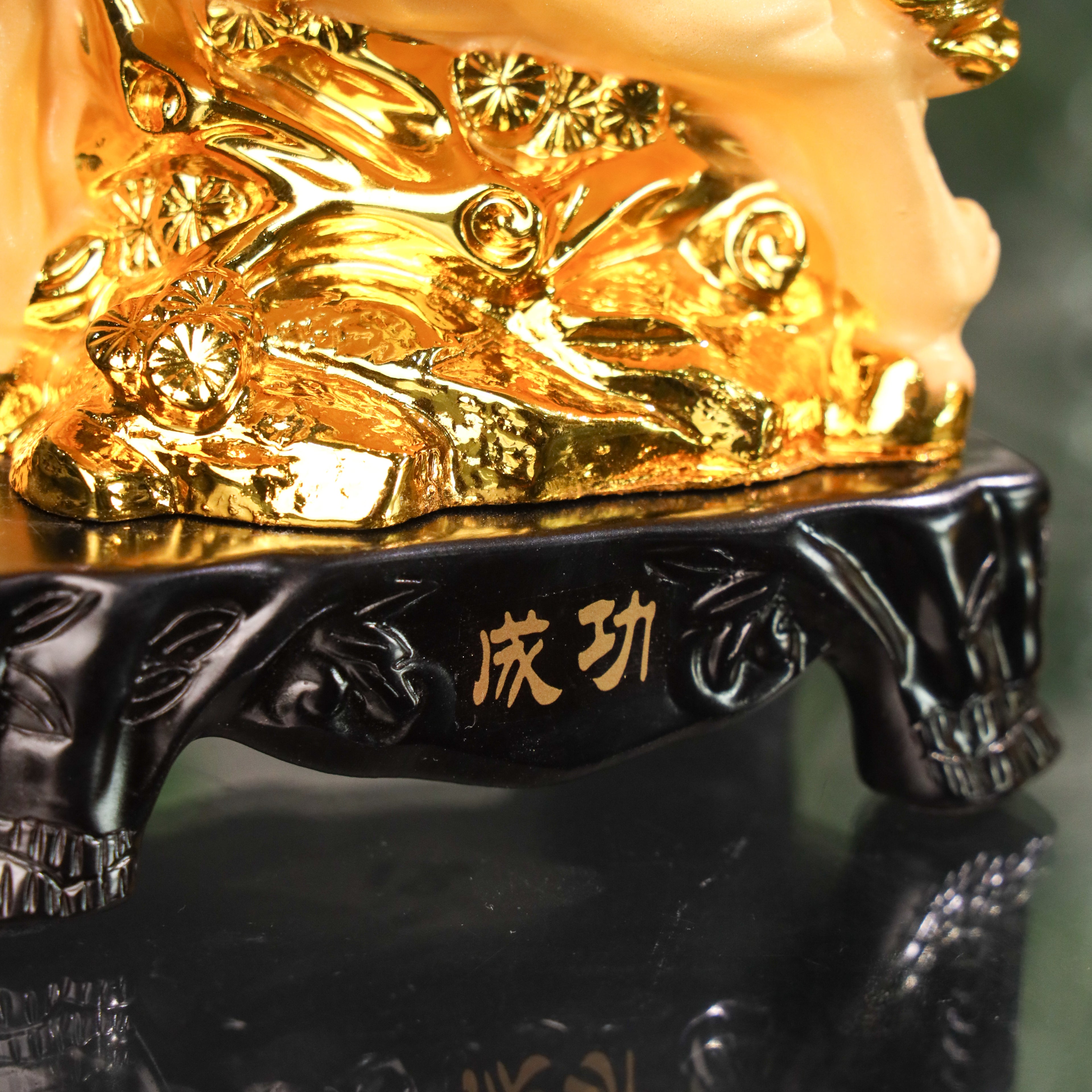 Golden Zodiac Horse of Fast Success 18cm