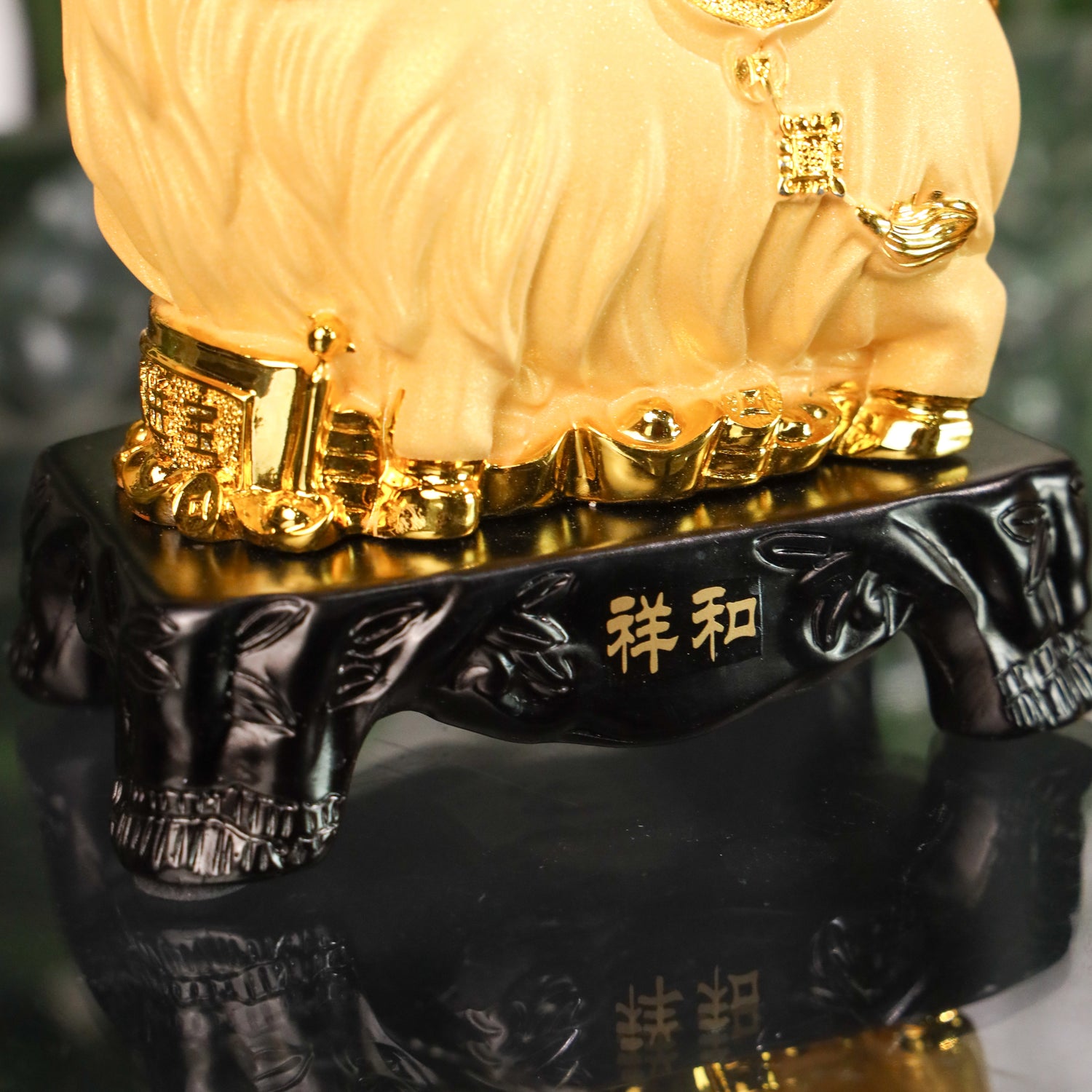 Golden Zodiac Goat of Stable Income 18cm
