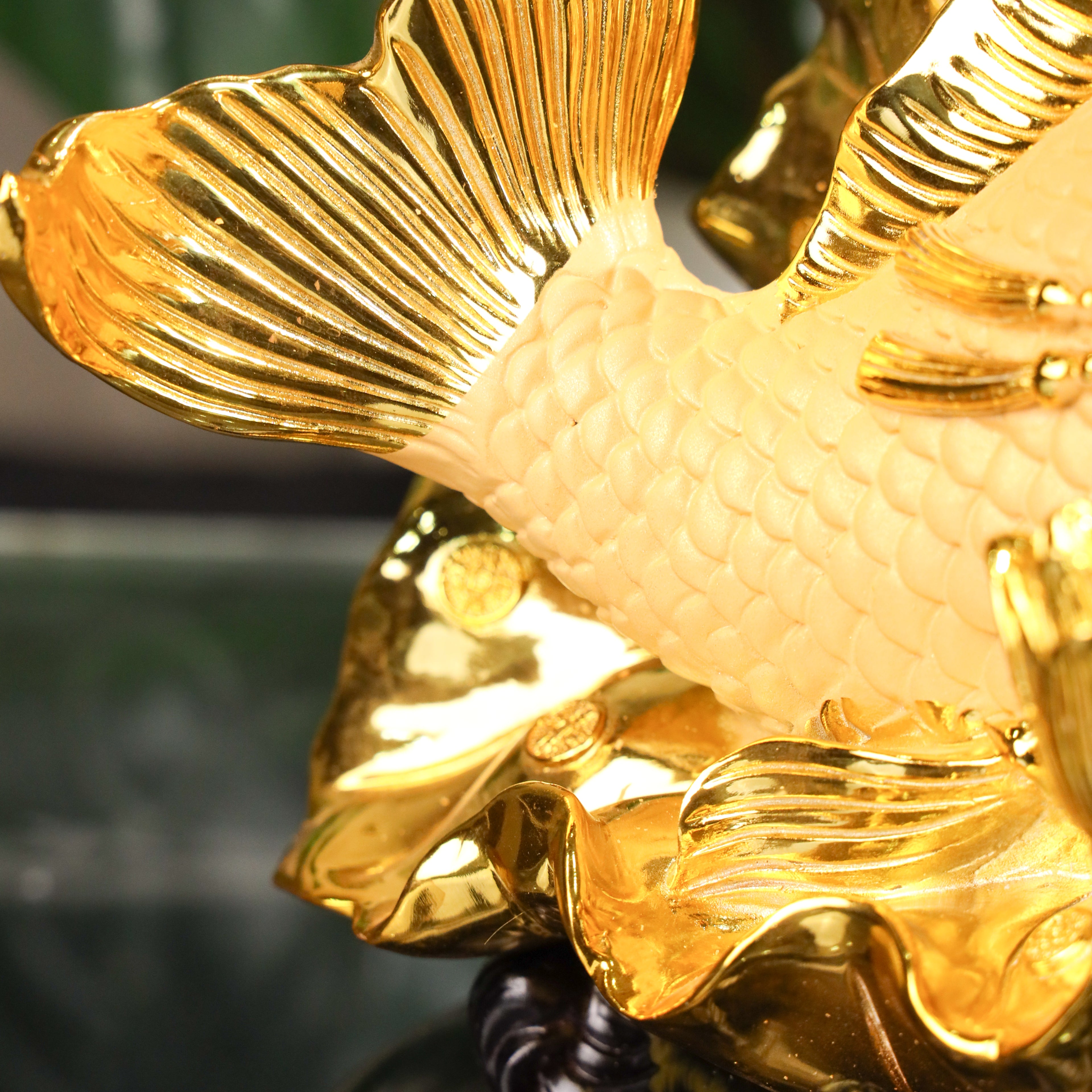Dragonfish of Fortune Golden Arowana 33cm